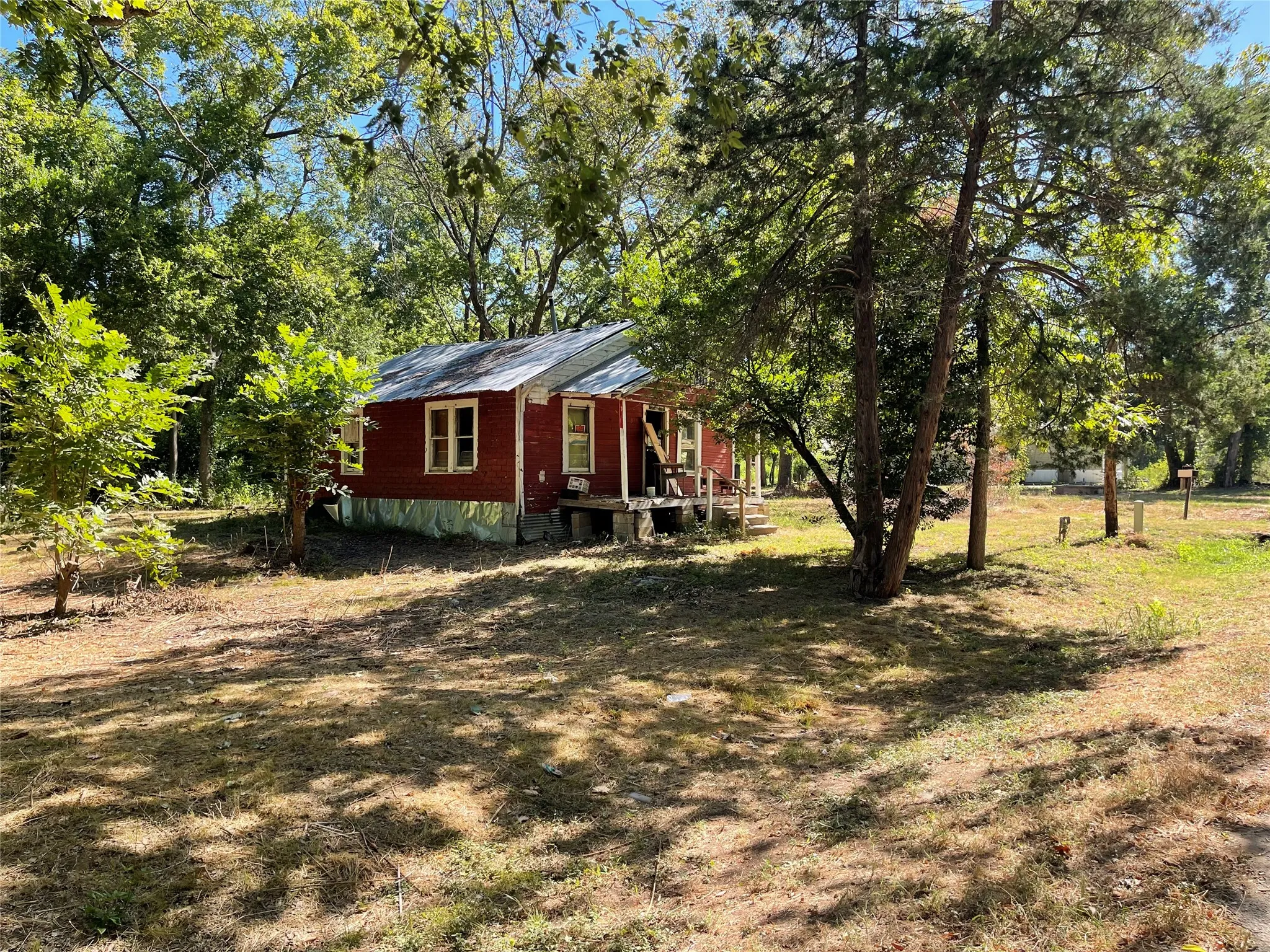 Unimproved Land For Sale in Freestone County , 325 Jackson Street, Teague, Texas 75860, 0, 0, Garage spaces, 0 Sqft, built in 1945, mls#21368561, Real Estate Agent in Teague, Homes For Sale in Freestone county, Homes For Sale in Teague, Realtor in Teague Texas, Real Estate Brokerage Independent Realty Texas, Luminita Cordes Realtor