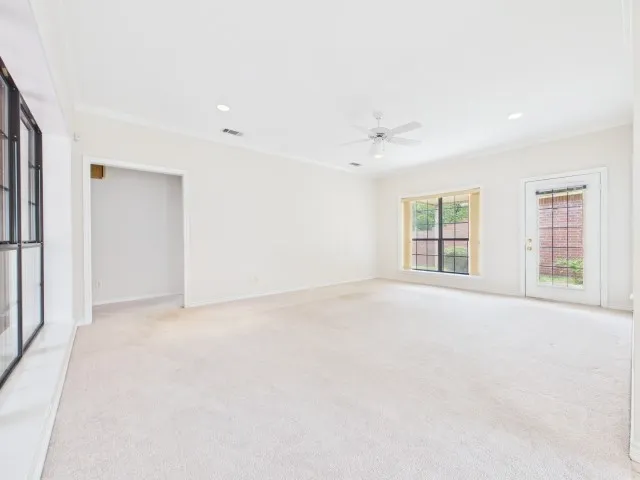 Single Family Residence For Sale in Henderson County , 806 Torribrooke Lane, Athens, Texas 75751, 2 Bedroom, 3 Bathroom, 2 Garage spaces, 1,716 Sqft, built in 1999, mls#21368026, Real Estate Agent in Athens, Homes For Sale in Henderson county, Homes For Sale in Athens, Realtor in Athens Texas, Real Estate Brokerage Independent Realty Texas, Luminita Cordes Realtor