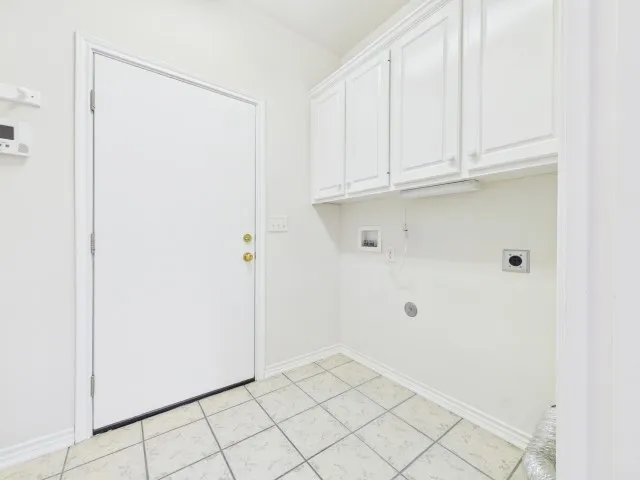 Single Family Residence For Sale in Henderson County , 806 Torribrooke Lane, Athens, Texas 75751, 2 Bedroom, 3 Bathroom, 2 Garage spaces, 1,716 Sqft, built in 1999, mls#21368026, Real Estate Agent in Athens, Homes For Sale in Henderson county, Homes For Sale in Athens, Realtor in Athens Texas, Real Estate Brokerage Independent Realty Texas, Luminita Cordes Realtor