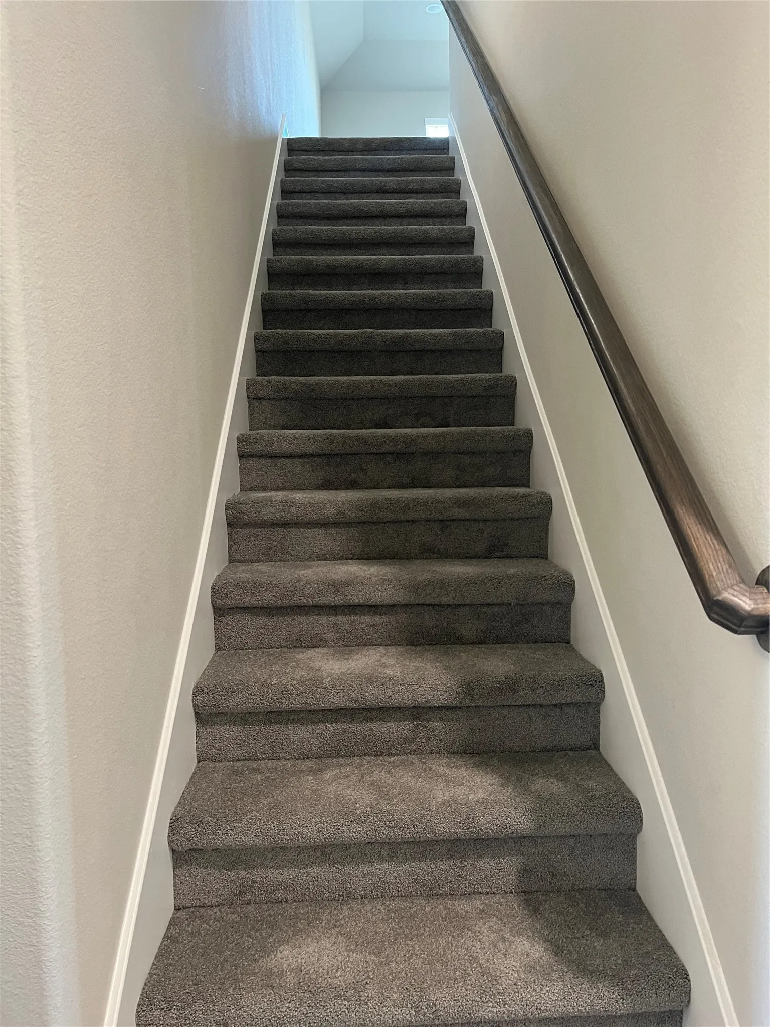 Single Family Residence For Rent in Ellis County , 249 Lillian Lane, Waxahachie, Texas 75165, 4 Bedroom, 3 Bathroom, 2 Garage spaces, 2,613 Sqft, built in 2022, mls#21368564, Real Estate Agent in Waxahachie, Homes For Rent in Ellis county, Homes For Rent in Waxahachie, Realtor in Waxahachie Texas, Real Estate Brokerage Independent Realty Texas, Luminita Cordes Realtor