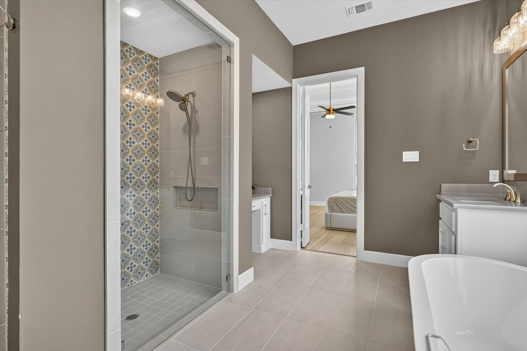 Single Family Residence For Rent in Collin County , 321 Pecan Trail, Plano, Texas 75078, 5 Bedroom, 6 Bathroom, 3 Garage spaces, 4,635 Sqft, built in 2025, mls#21367729, Real Estate Agent in Plano, Homes For Rent in Collin county, Homes For Rent in Plano, Realtor in Plano Texas, Real Estate Brokerage Independent Realty Texas, Luminita Cordes Realtor
