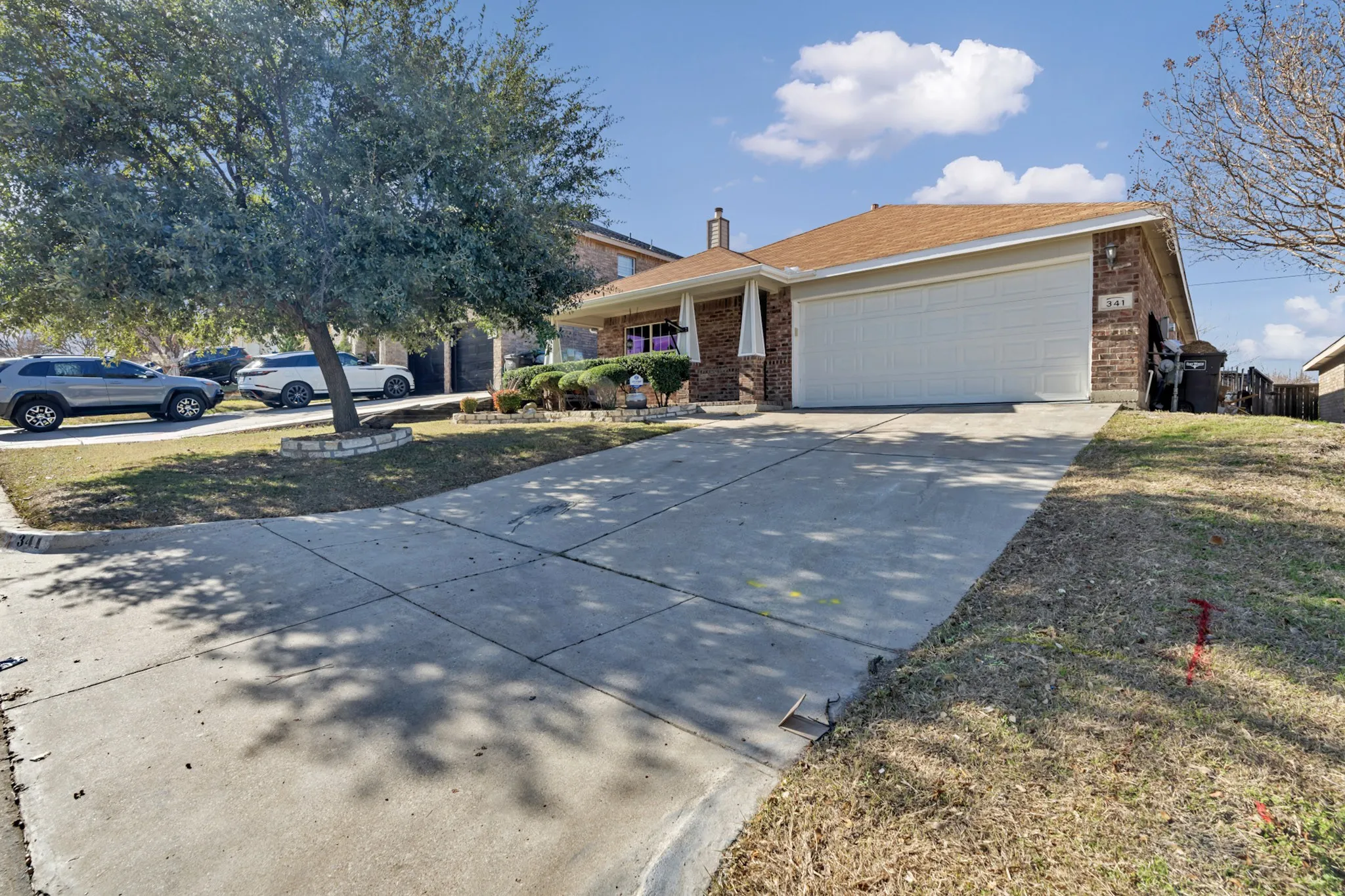 Single Family Residence For Sale in Tarrant County , 341 Windy Hill Lane, Fort Worth, Texas 76108, 3 Bedroom, 2 Bathroom, 2 Garage spaces, 1,734 Sqft, built in 2002, mls#21368581, Real Estate Agent in Fort Worth, Homes For Sale in Tarrant county, Homes For Sale in Fort Worth, Realtor in Fort Worth Texas, Real Estate Brokerage Independent Realty Texas, Luminita Cordes Realtor