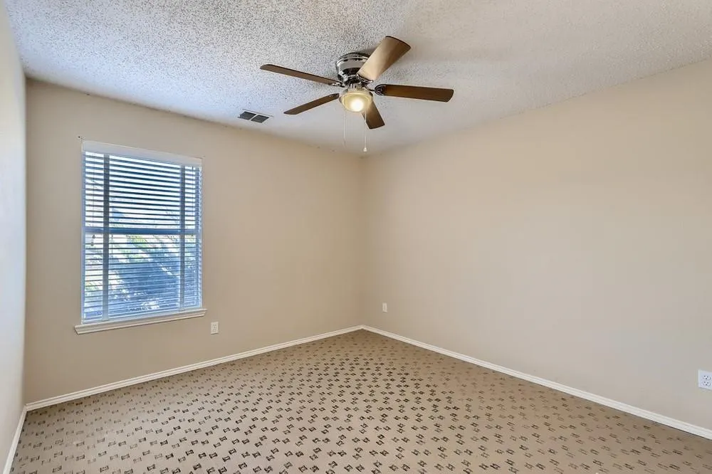 Single Family Residence For Rent in Collin County , 9028 Enchanted Ridge Drive, Plano, Texas 75025, 4 Bedroom, 2 Bathroom, 2 Garage spaces, 2,283 Sqft, built in 1999, mls#21365939, Real Estate Agent in Plano, Homes For Rent in Collin county, Homes For Rent in Plano, Realtor in Plano Texas, Real Estate Brokerage Independent Realty Texas, Luminita Cordes Realtor