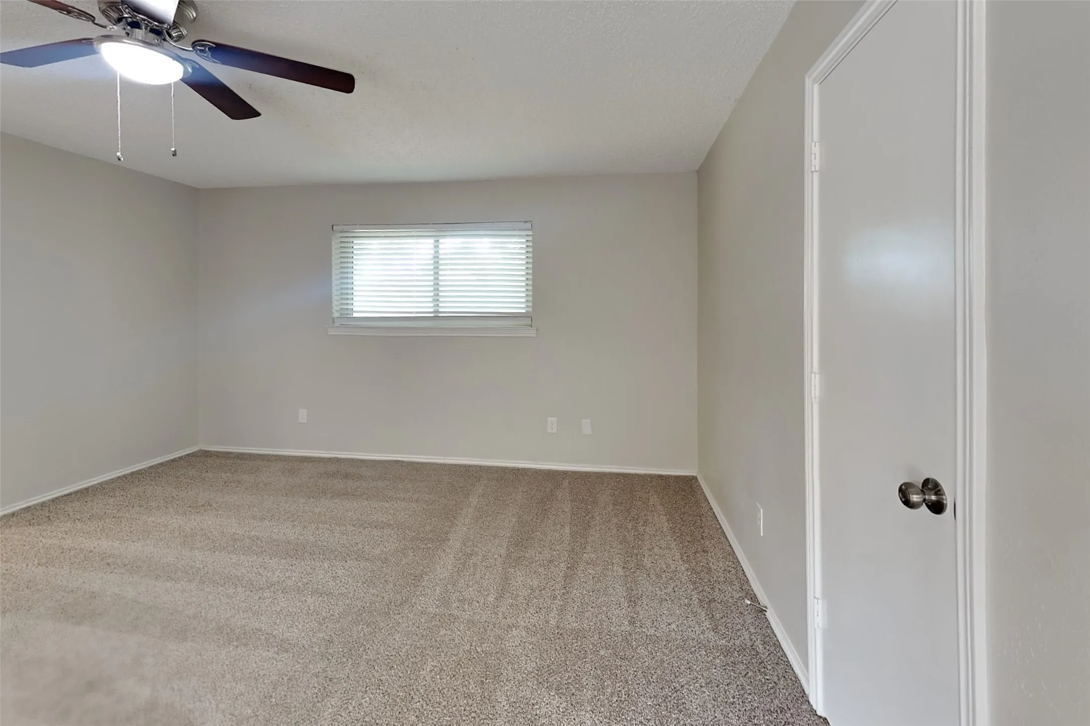 Single Family Residence For Rent in Collin County , 3016 Dartmouth Drive, Plano, Texas 75075, 4 Bedroom, 2 Bathroom, 2 Garage spaces, 2,158 Sqft, built in 1975, mls#21368600, Real Estate Agent in Plano, Homes For Rent in Collin county, Homes For Rent in Plano, Realtor in Plano Texas, Real Estate Brokerage Independent Realty Texas, Luminita Cordes Realtor