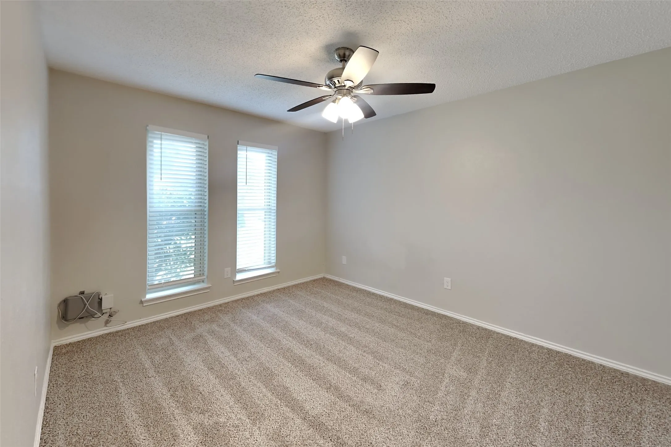 Single Family Residence For Rent in Collin County , 3016 Dartmouth Drive, Plano, Texas 75075, 4 Bedroom, 2 Bathroom, 2 Garage spaces, 2,158 Sqft, built in 1975, mls#21368600, Real Estate Agent in Plano, Homes For Rent in Collin county, Homes For Rent in Plano, Realtor in Plano Texas, Real Estate Brokerage Independent Realty Texas, Luminita Cordes Realtor