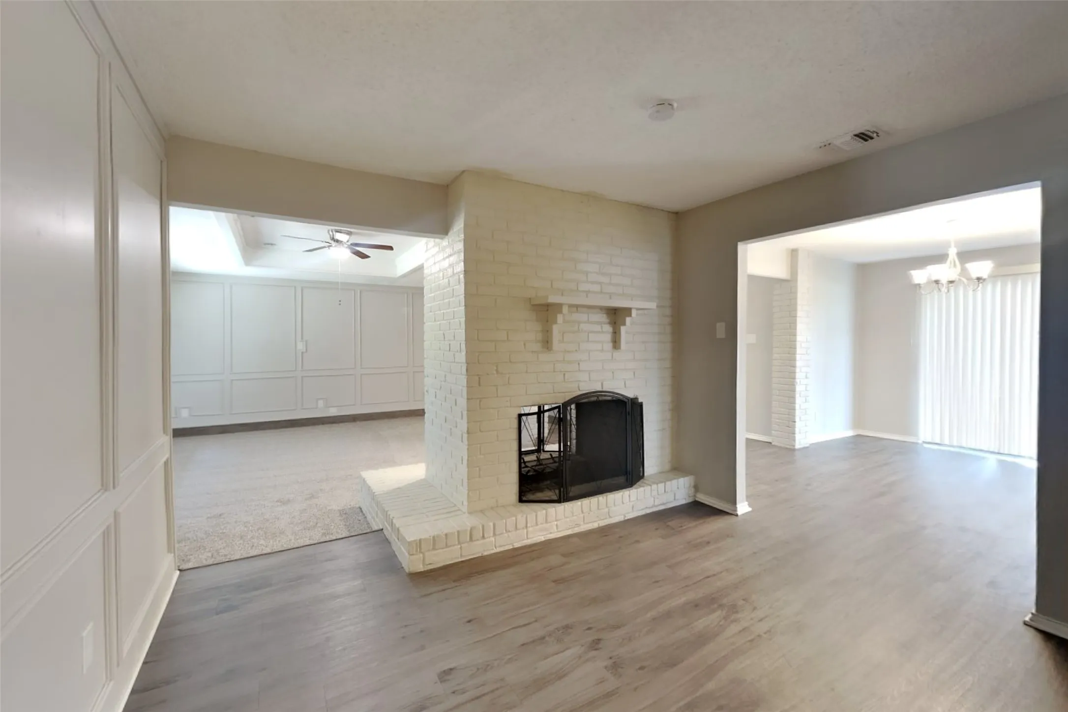 Single Family Residence For Rent in Collin County , 3016 Dartmouth Drive, Plano, Texas 75075, 4 Bedroom, 2 Bathroom, 2 Garage spaces, 2,158 Sqft, built in 1975, mls#21368600, Real Estate Agent in Plano, Homes For Rent in Collin county, Homes For Rent in Plano, Realtor in Plano Texas, Real Estate Brokerage Independent Realty Texas, Luminita Cordes Realtor
