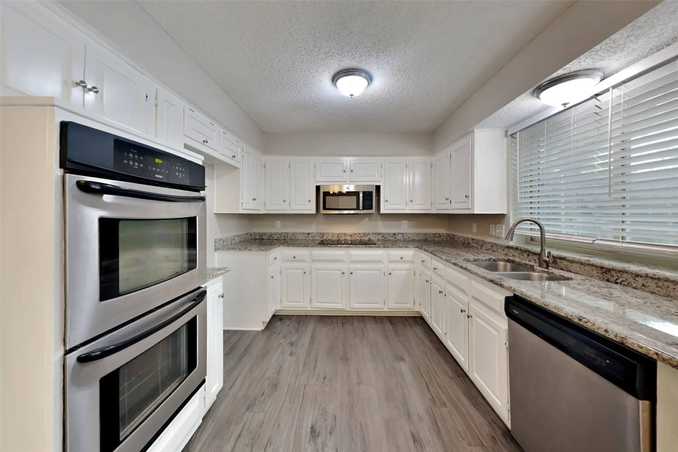 Single Family Residence For Rent in Collin County , 3016 Dartmouth Drive, Plano, Texas 75075, 4 Bedroom, 2 Bathroom, 2 Garage spaces, 2,158 Sqft, built in 1975, mls#21368600, Real Estate Agent in Plano, Homes For Rent in Collin county, Homes For Rent in Plano, Realtor in Plano Texas, Real Estate Brokerage Independent Realty Texas, Luminita Cordes Realtor