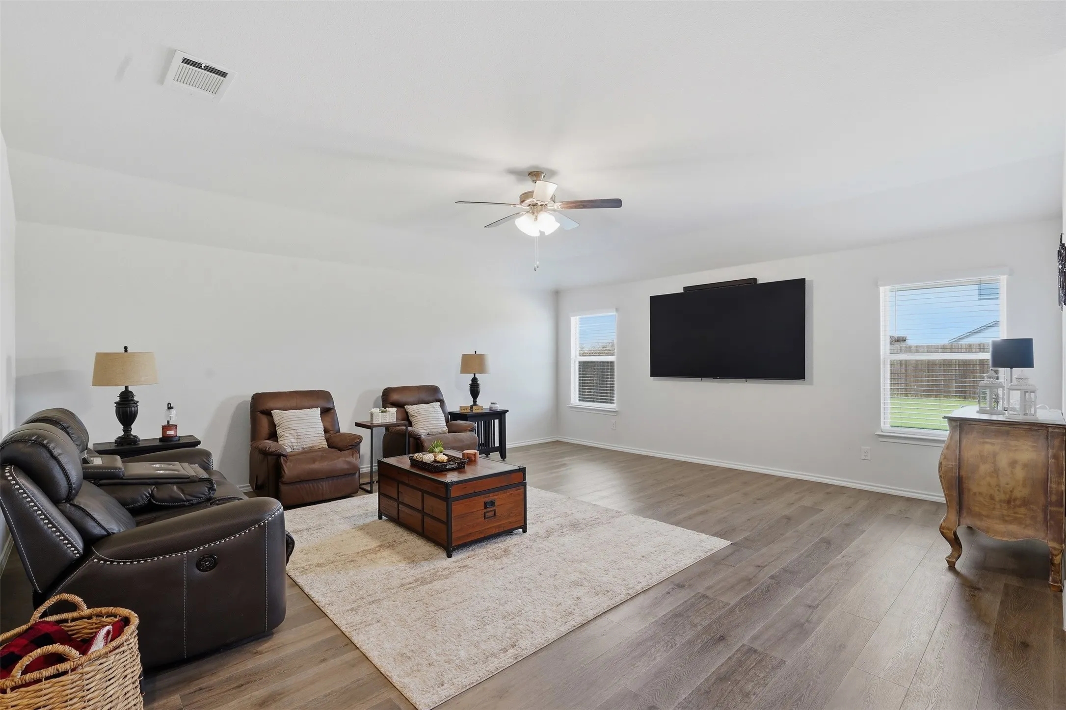 Single Family Residence For Rent in Collin County , 500 Shady Bank Way, Nevada, Texas 75173, 4 Bedroom, 2 Bathroom, 3 Garage spaces, 2,229 Sqft, built in 2024, mls#21367714, Real Estate Agent in Nevada, Homes For Rent in Collin county, Homes For Rent in Nevada, Realtor in Nevada Texas, Real Estate Brokerage Independent Realty Texas, Luminita Cordes Realtor