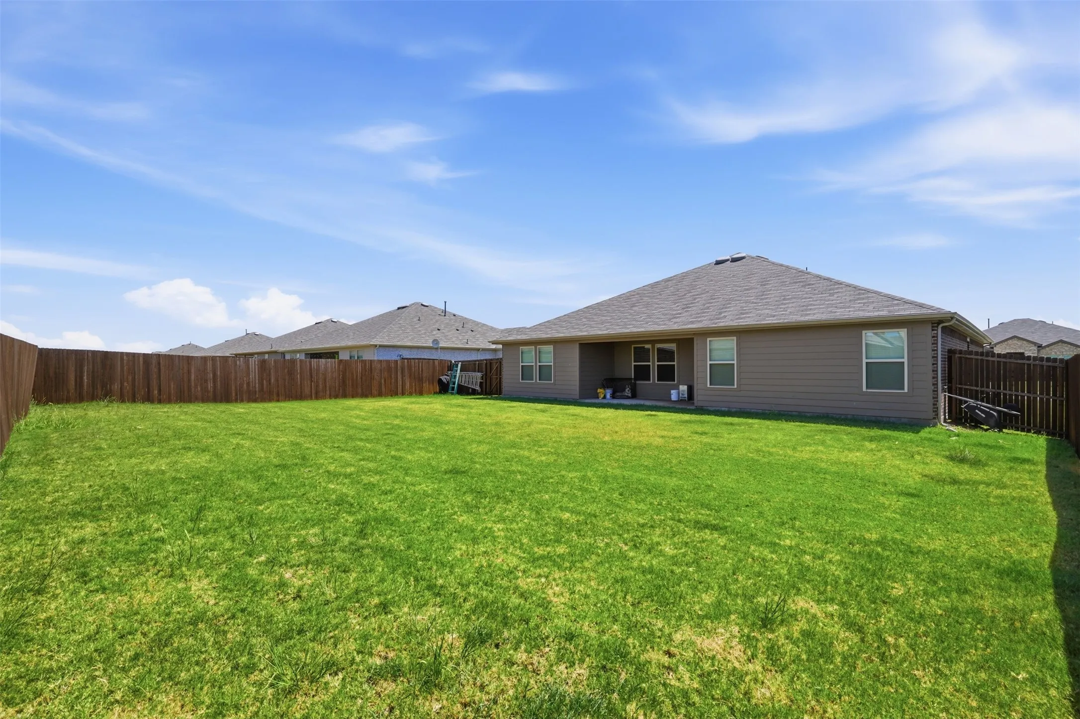 Single Family Residence For Rent in Collin County , 500 Shady Bank Way, Nevada, Texas 75173, 4 Bedroom, 2 Bathroom, 3 Garage spaces, 2,229 Sqft, built in 2024, mls#21367714, Real Estate Agent in Nevada, Homes For Rent in Collin county, Homes For Rent in Nevada, Realtor in Nevada Texas, Real Estate Brokerage Independent Realty Texas, Luminita Cordes Realtor