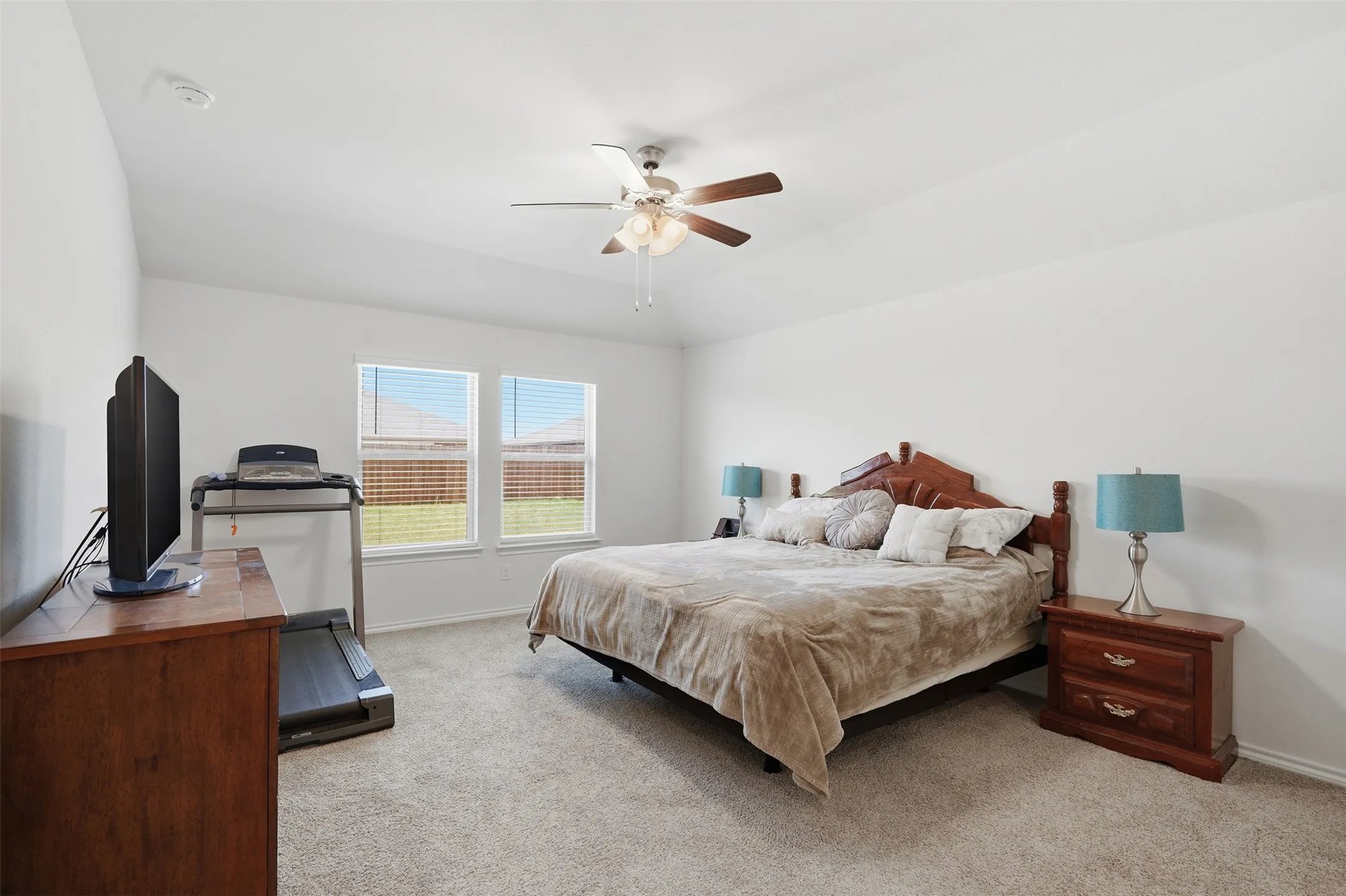 Single Family Residence For Rent in Collin County , 500 Shady Bank Way, Nevada, Texas 75173, 4 Bedroom, 2 Bathroom, 3 Garage spaces, 2,229 Sqft, built in 2024, mls#21367714, Real Estate Agent in Nevada, Homes For Rent in Collin county, Homes For Rent in Nevada, Realtor in Nevada Texas, Real Estate Brokerage Independent Realty Texas, Luminita Cordes Realtor