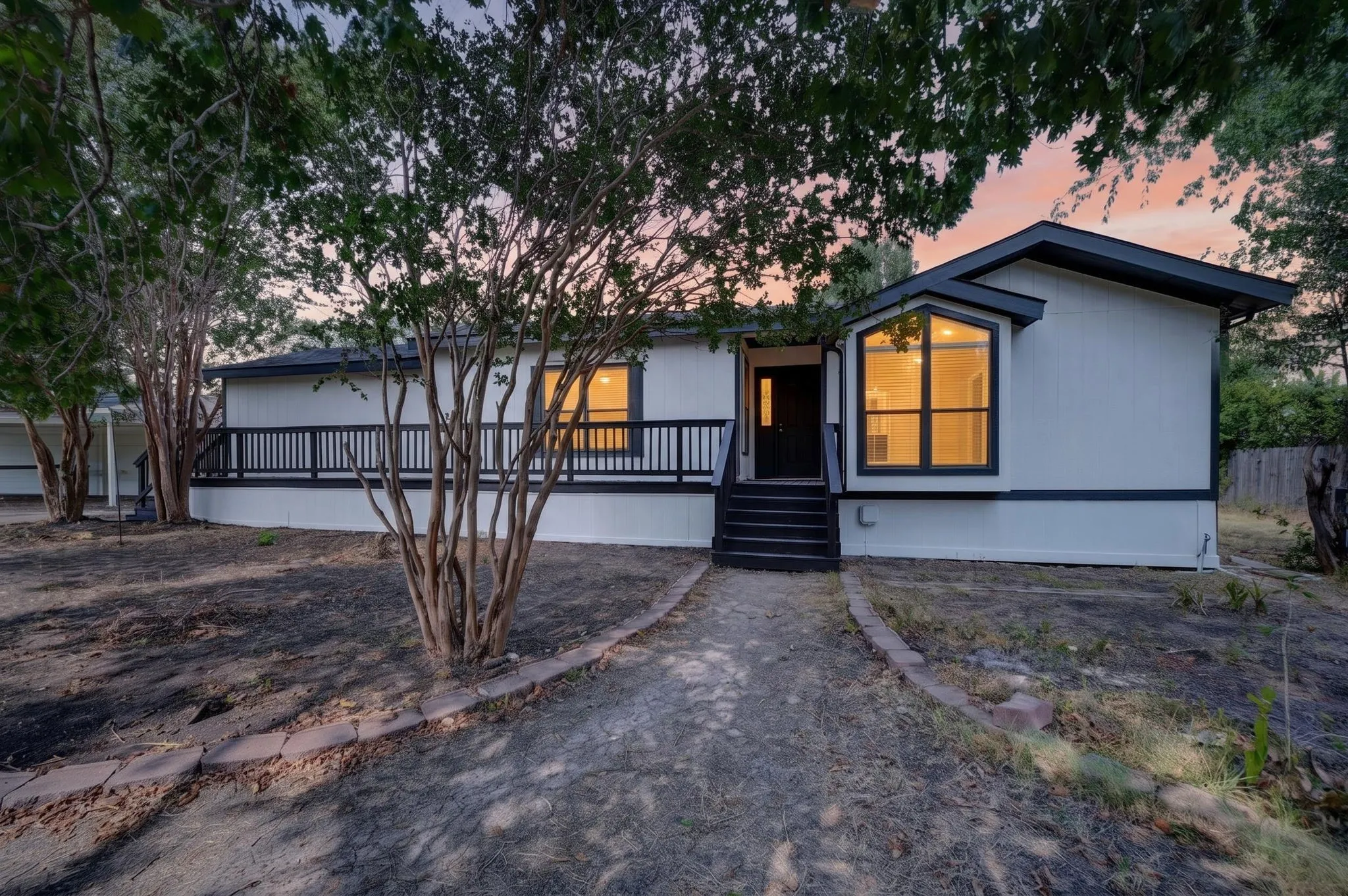 Single Family Residence For Sale in Rockwall County , 9661 S Fm 548, Royse City, Texas 75189, 2 Bedroom, 2 Bathroom, 4 Garage spaces, 1,431 Sqft, built in 1983, mls#21368606, Real Estate Agent in Royse City, Homes For Sale in Rockwall county, Homes For Sale in Royse City, Realtor in Royse City Texas, Real Estate Brokerage Independent Realty Texas, Luminita Cordes Realtor