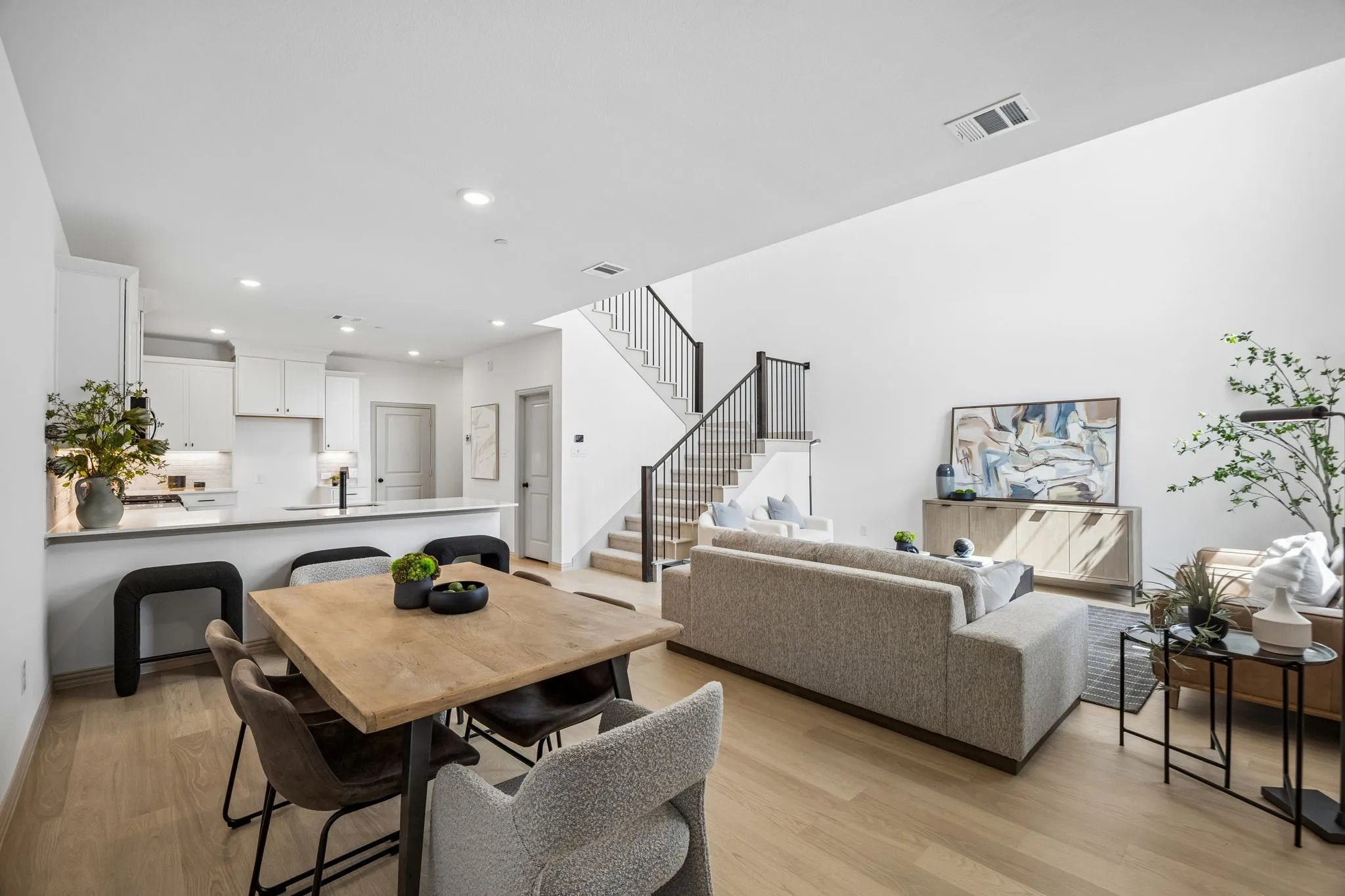 This dining area offers the ideal space for family dinners.
