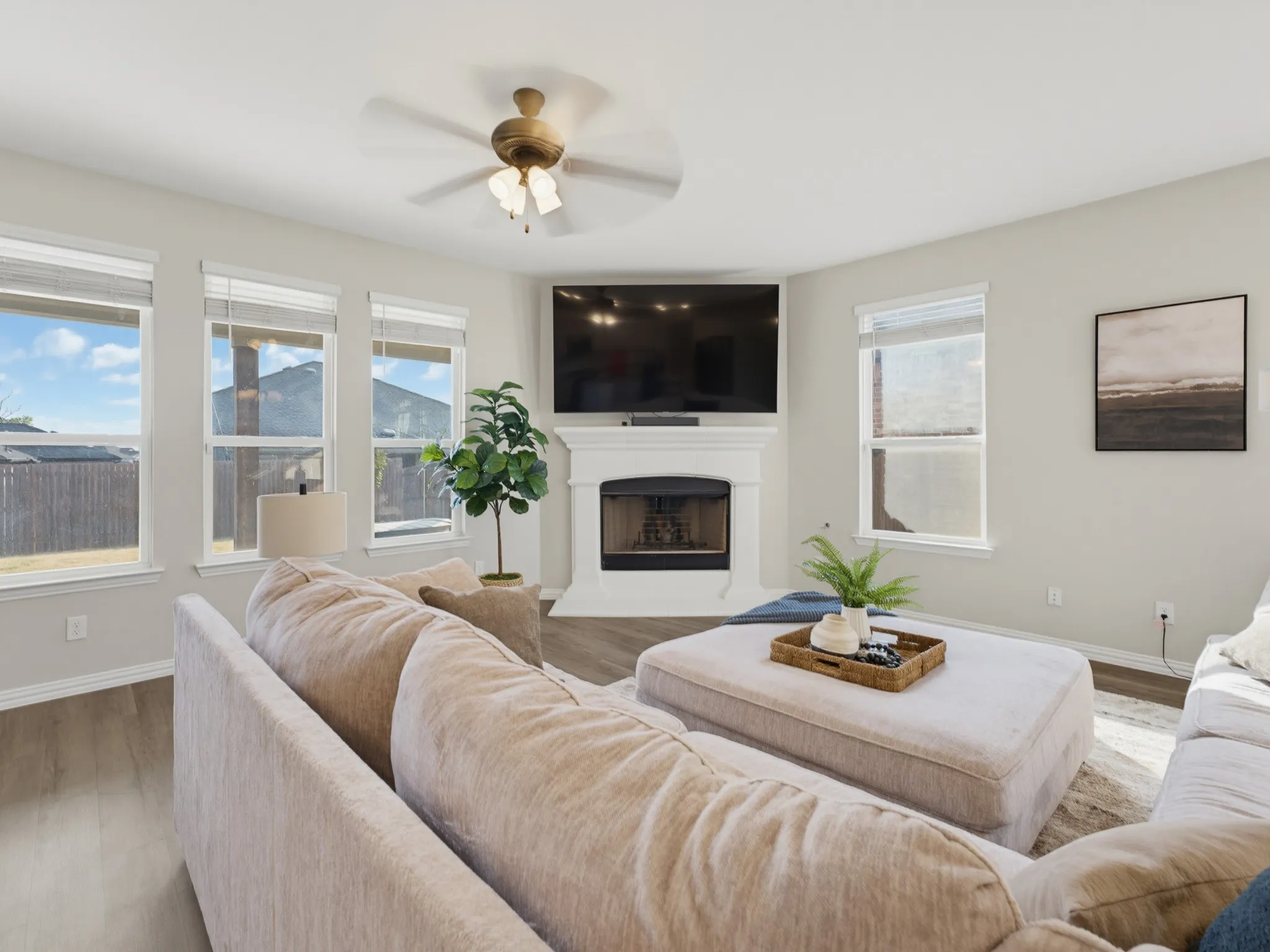 Single Family Residence For Sale in Tarrant County , 14212 Borealis Drive, Haslet, Texas 76052, 4 Bedroom, 4 Bathroom, 2 Garage spaces, 2,856 Sqft, built in 2021, mls#21368607, Real Estate Agent in Haslet, Homes For Sale in Tarrant county, Homes For Sale in Haslet, Realtor in Haslet Texas, Real Estate Brokerage Independent Realty Texas, Luminita Cordes Realtor