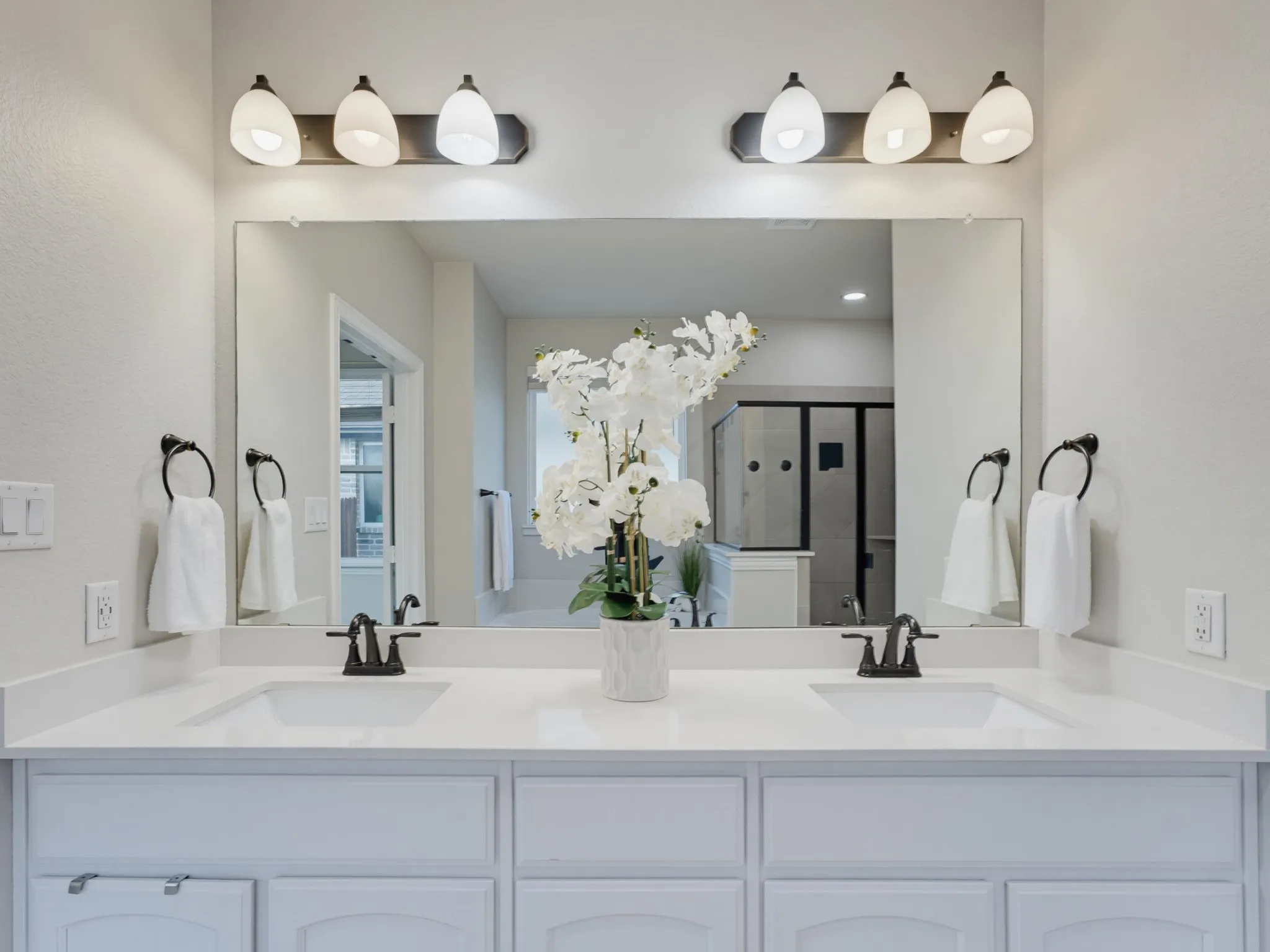 Single Family Residence For Sale in Tarrant County , 14212 Borealis Drive, Haslet, Texas 76052, 4 Bedroom, 4 Bathroom, 2 Garage spaces, 2,856 Sqft, built in 2021, mls#21368607, Real Estate Agent in Haslet, Homes For Sale in Tarrant county, Homes For Sale in Haslet, Realtor in Haslet Texas, Real Estate Brokerage Independent Realty Texas, Luminita Cordes Realtor