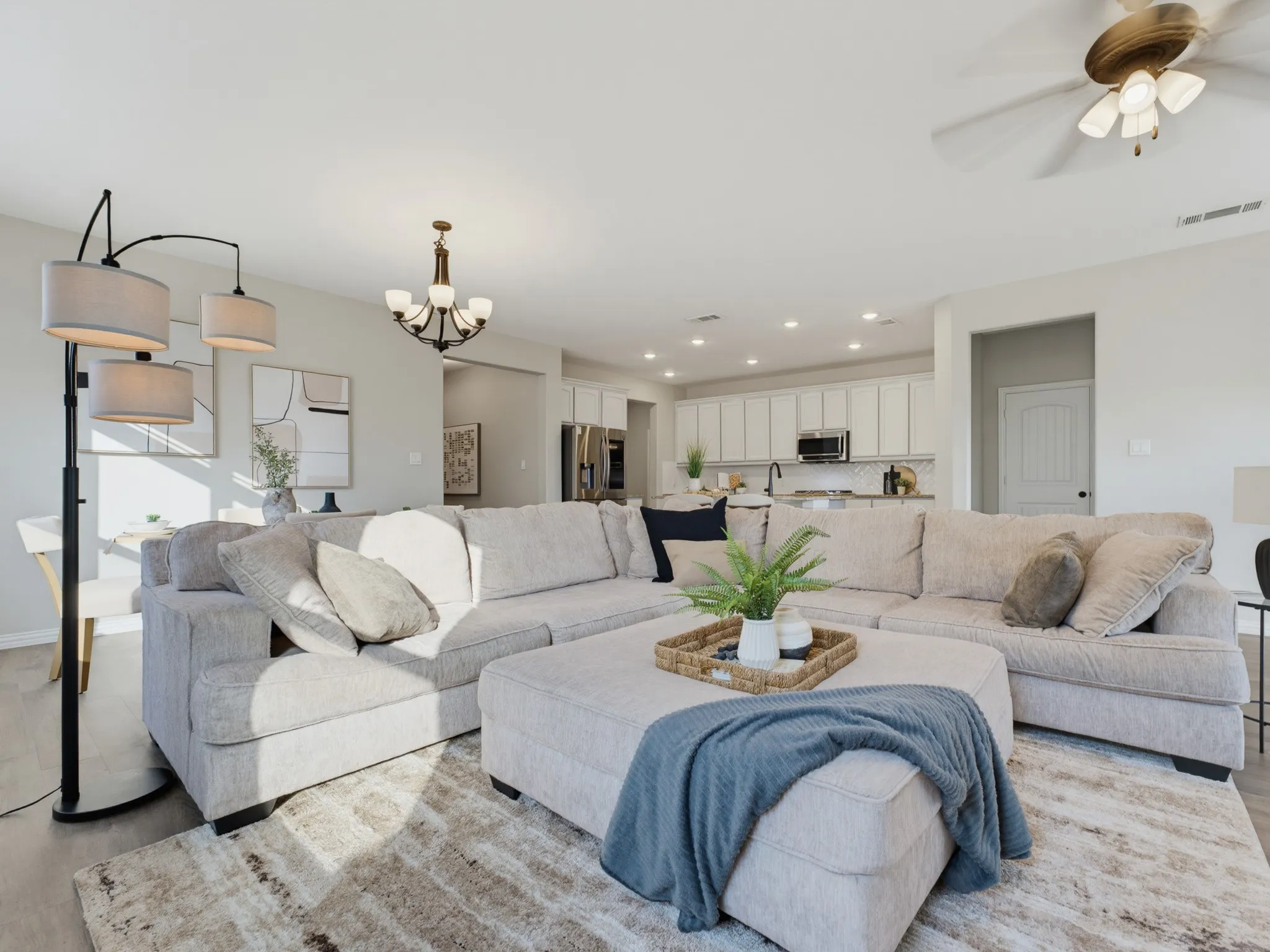Single Family Residence For Sale in Tarrant County , 14212 Borealis Drive, Haslet, Texas 76052, 4 Bedroom, 4 Bathroom, 2 Garage spaces, 2,856 Sqft, built in 2021, mls#21368607, Real Estate Agent in Haslet, Homes For Sale in Tarrant county, Homes For Sale in Haslet, Realtor in Haslet Texas, Real Estate Brokerage Independent Realty Texas, Luminita Cordes Realtor