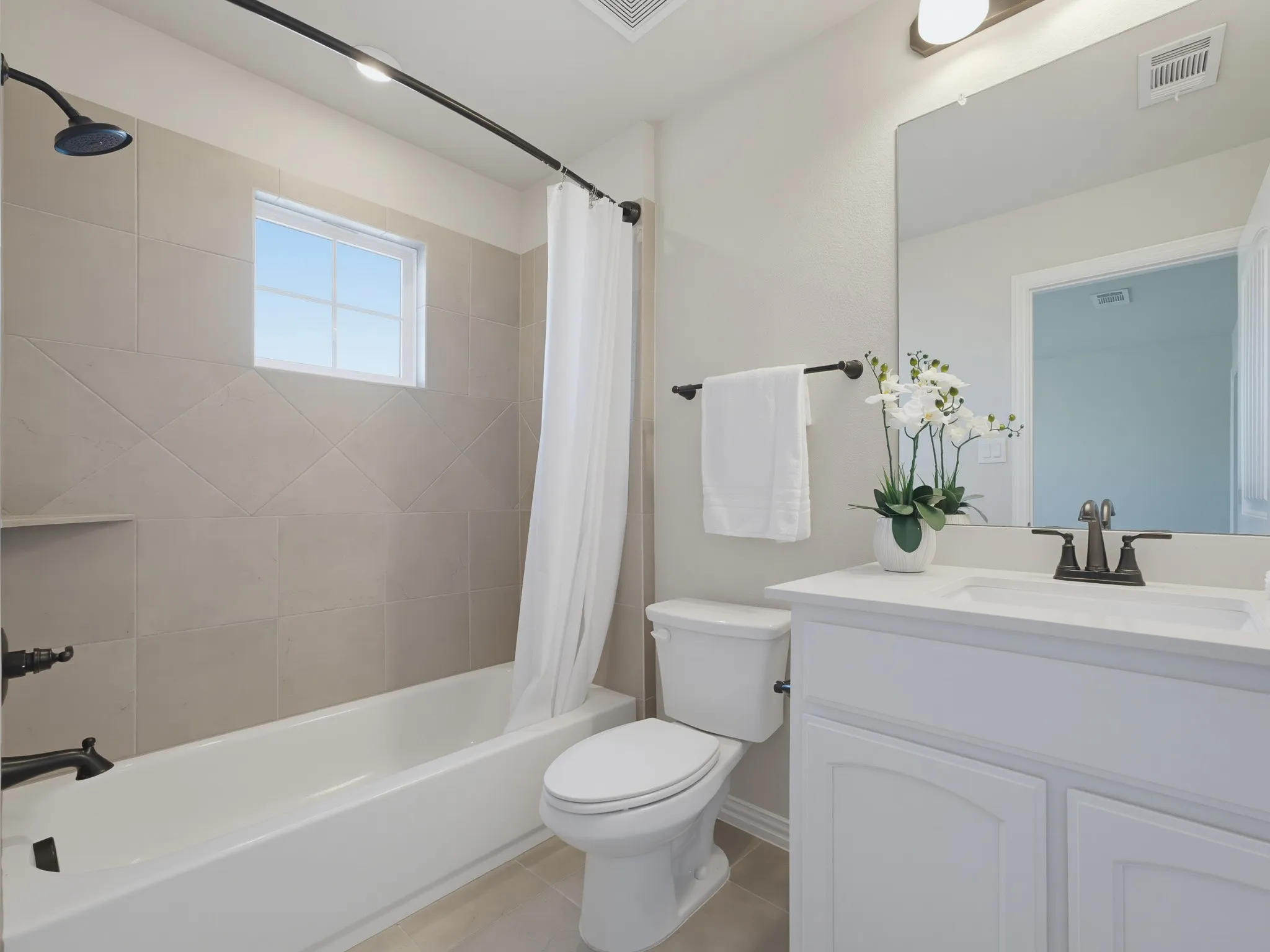 Single Family Residence For Sale in Tarrant County , 14212 Borealis Drive, Haslet, Texas 76052, 4 Bedroom, 4 Bathroom, 2 Garage spaces, 2,856 Sqft, built in 2021, mls#21368607, Real Estate Agent in Haslet, Homes For Sale in Tarrant county, Homes For Sale in Haslet, Realtor in Haslet Texas, Real Estate Brokerage Independent Realty Texas, Luminita Cordes Realtor