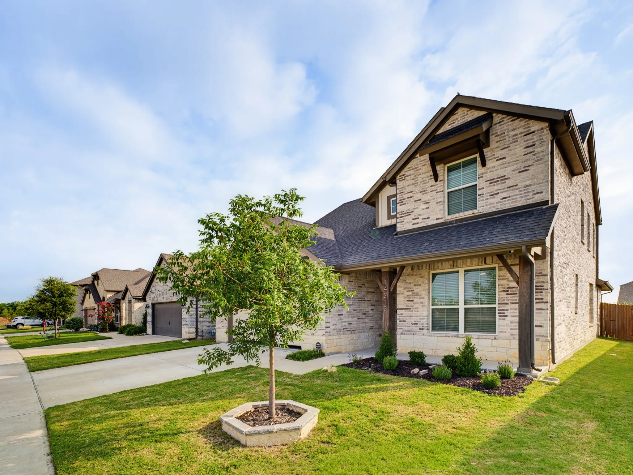 Single Family Residence For Sale in Tarrant County , 14212 Borealis Drive, Haslet, Texas 76052, 4 Bedroom, 4 Bathroom, 2 Garage spaces, 2,856 Sqft, built in 2021, mls#21368607, Real Estate Agent in Haslet, Homes For Sale in Tarrant county, Homes For Sale in Haslet, Realtor in Haslet Texas, Real Estate Brokerage Independent Realty Texas, Luminita Cordes Realtor