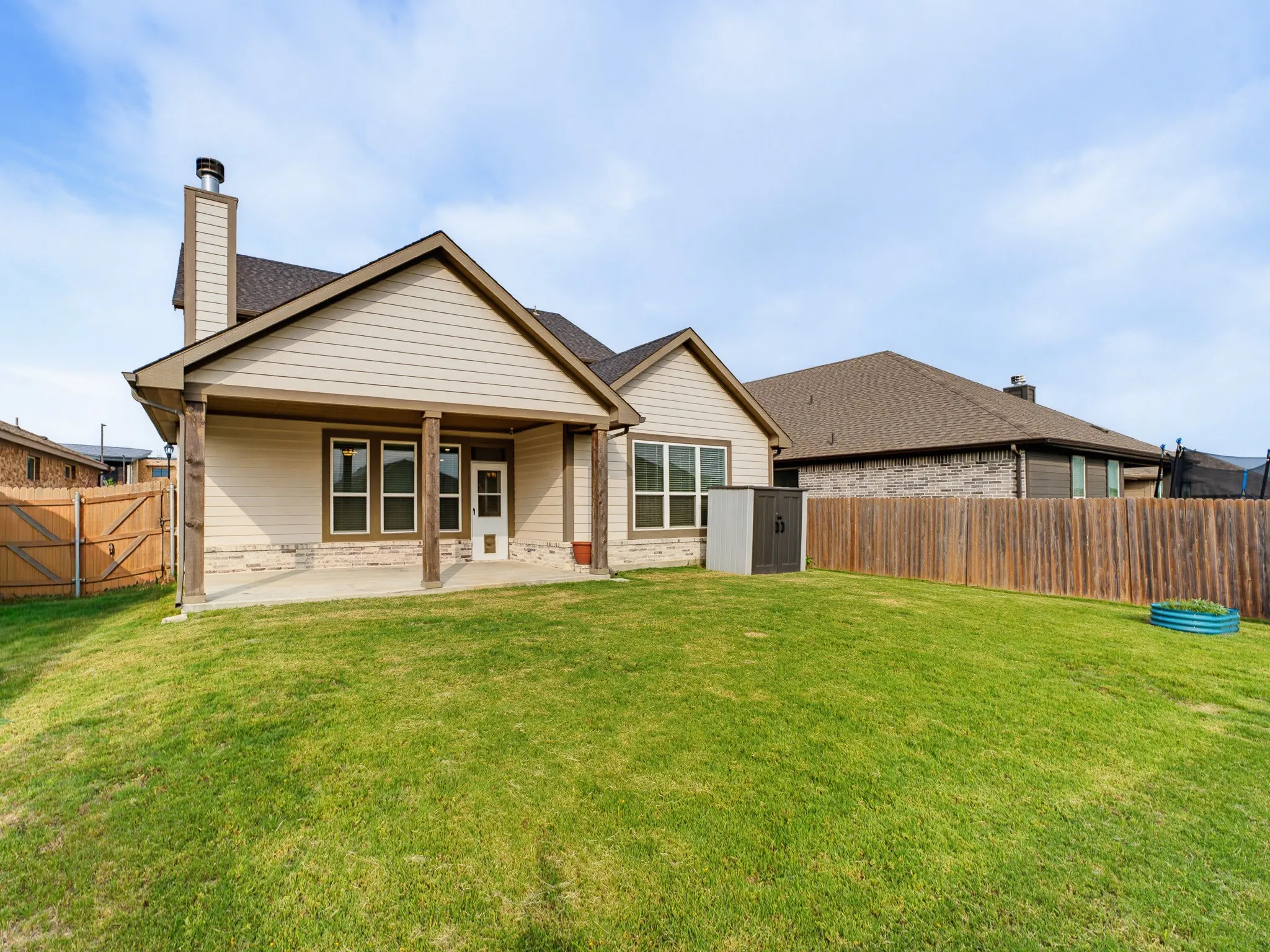 Single Family Residence For Sale in Tarrant County , 14212 Borealis Drive, Haslet, Texas 76052, 4 Bedroom, 4 Bathroom, 2 Garage spaces, 2,856 Sqft, built in 2021, mls#21368607, Real Estate Agent in Haslet, Homes For Sale in Tarrant county, Homes For Sale in Haslet, Realtor in Haslet Texas, Real Estate Brokerage Independent Realty Texas, Luminita Cordes Realtor