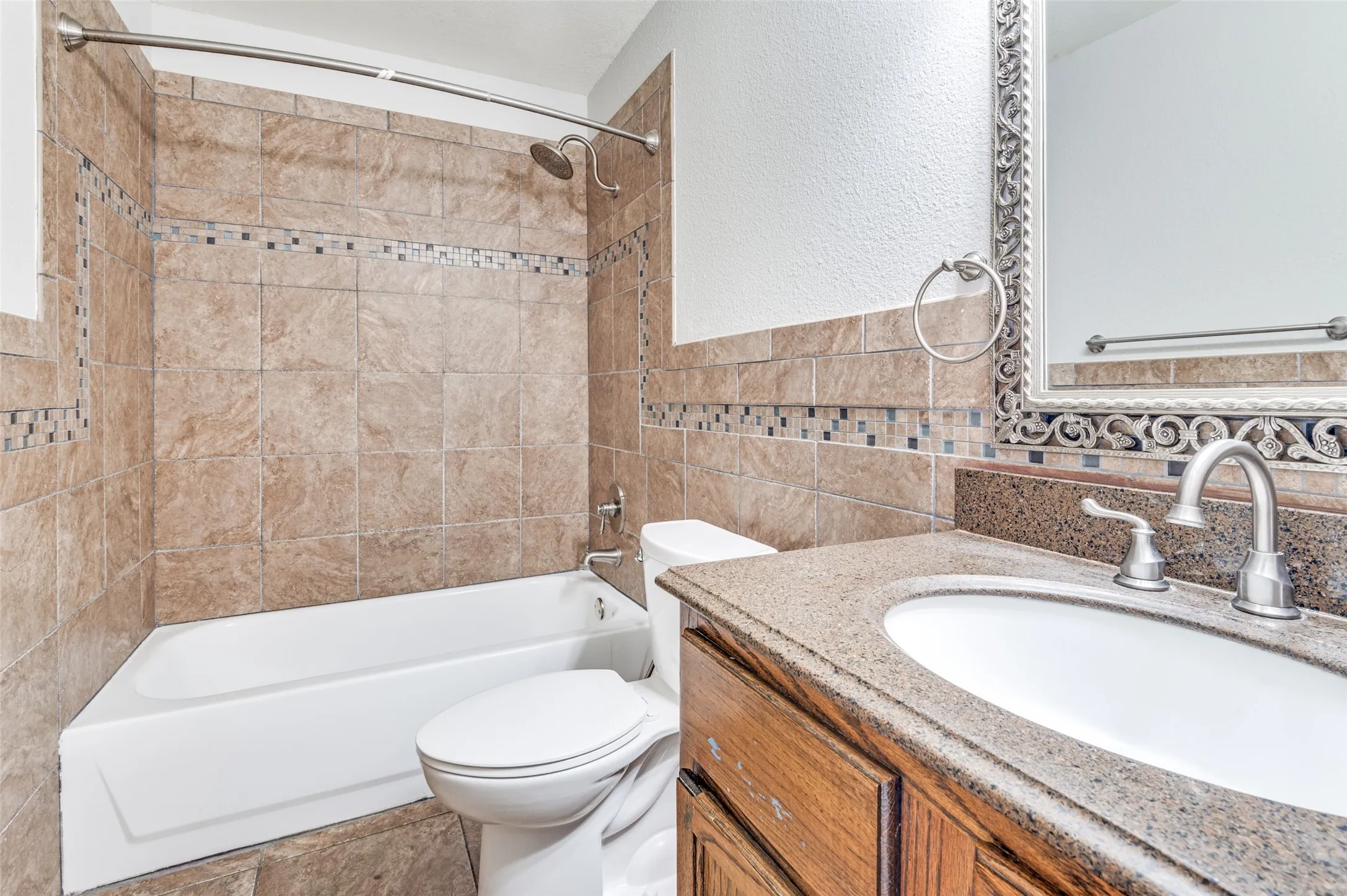 Single Family Residence For Rent in Tarrant County , 414 Ridgegate Drive, Keller, Texas 76248, 5 Bedroom, 3 Bathroom, 2 Garage spaces, 3,285 Sqft, built in 1997, mls#21368612, Real Estate Agent in Keller, Homes For Rent in Tarrant county, Homes For Rent in Keller, Realtor in Keller Texas, Real Estate Brokerage Independent Realty Texas, Luminita Cordes Realtor