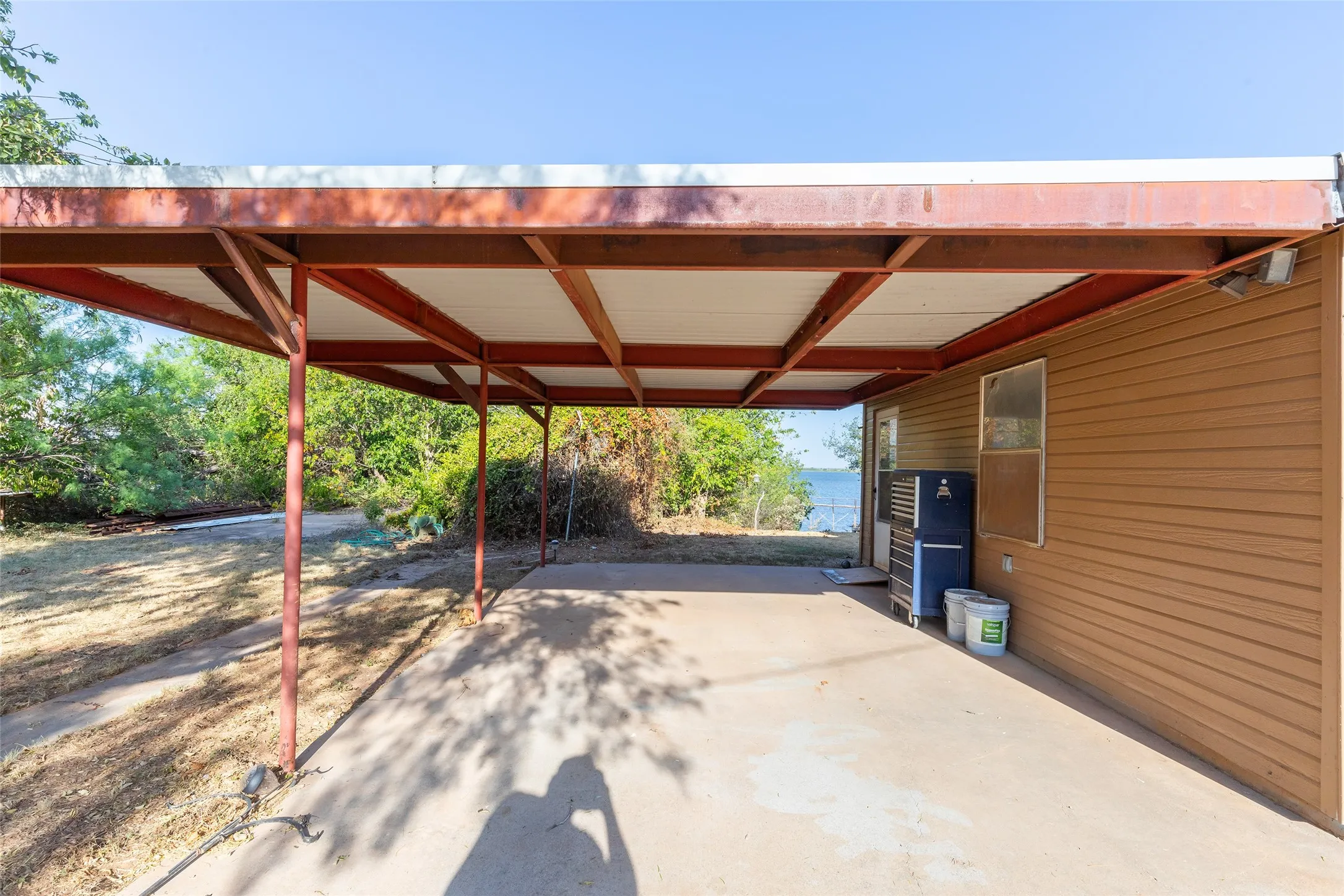 Single Family Residence For Sale in Jones County , 4-A Rain Dance Circle, Abilene, Texas 79601, 1 Bedroom, 1 Bathroom, Garage spaces, 792 Sqft, built in 1956, mls#21338380, Real Estate Agent in Abilene, Homes For Sale in Jones county, Homes For Sale in Abilene, Realtor in Abilene Texas, Real Estate Brokerage Independent Realty Texas, Luminita Cordes Realtor