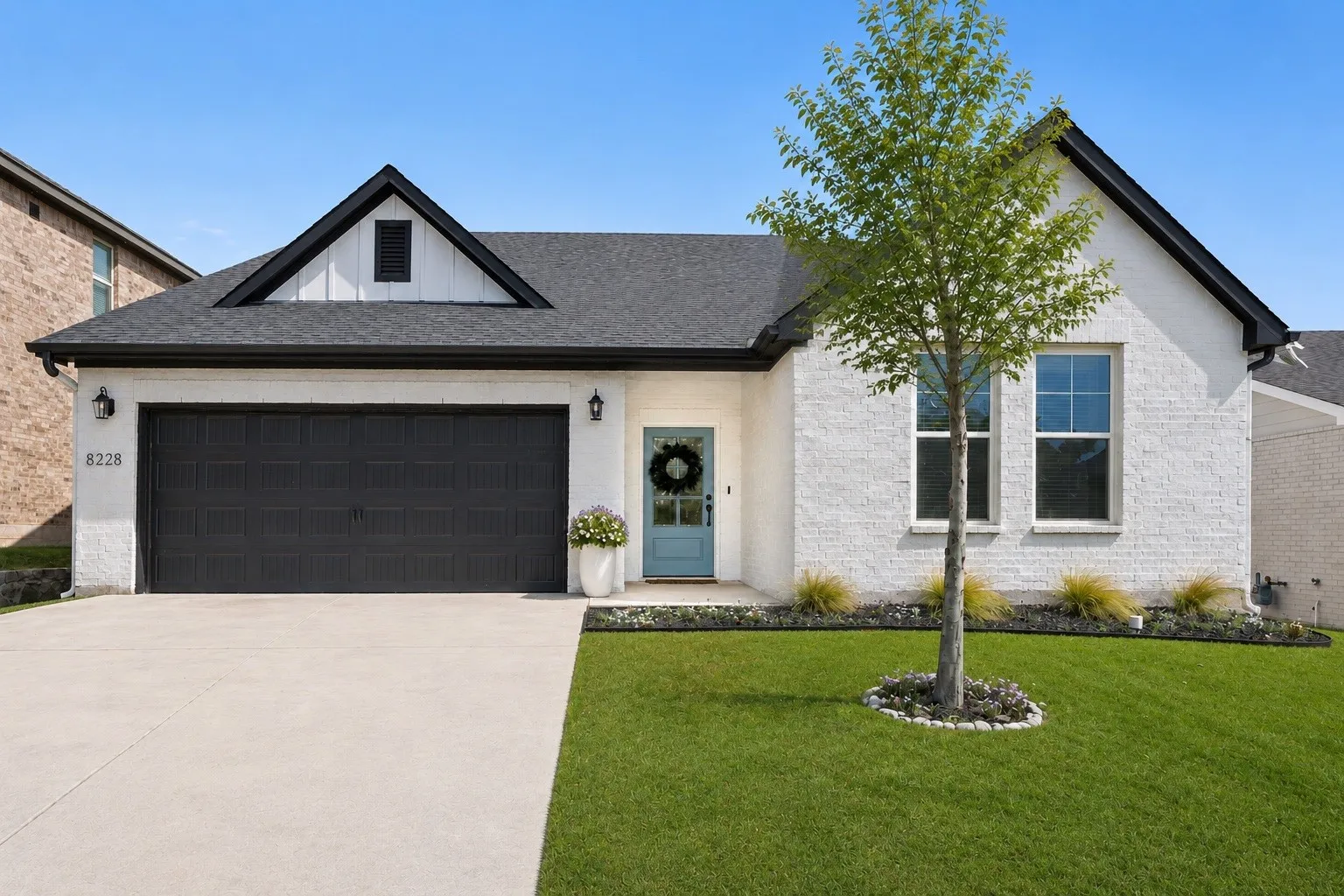 Single Family Residence For Sale in Johnson County , 8228 Cheetah Path, Godley, Texas 76044, 3 Bedroom, 2 Bathroom, 2 Garage spaces, 2,139 Sqft, built in 2022, mls#21362167, Real Estate Agent in Godley, Homes For Sale in Johnson county, Homes For Sale in Godley, Realtor in Godley Texas, Real Estate Brokerage Independent Realty Texas, Luminita Cordes Realtor