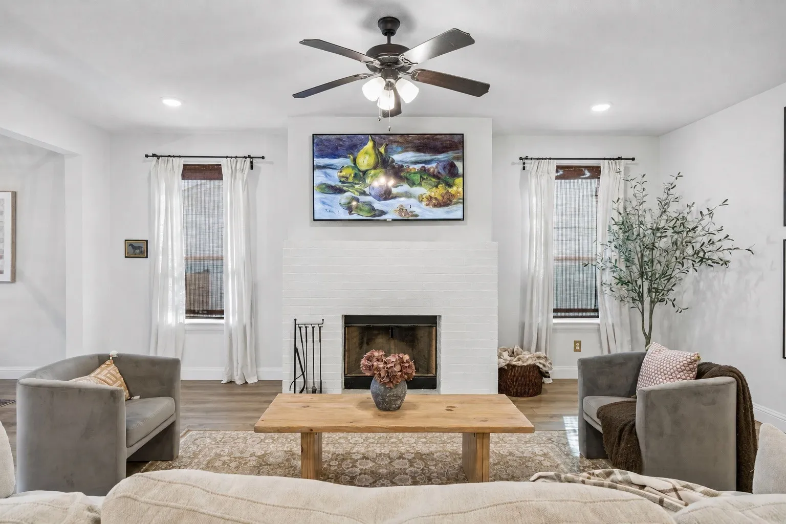 Single Family Residence For Sale in Johnson County , 8228 Cheetah Path, Godley, Texas 76044, 3 Bedroom, 2 Bathroom, 2 Garage spaces, 2,139 Sqft, built in 2022, mls#21362167, Real Estate Agent in Godley, Homes For Sale in Johnson county, Homes For Sale in Godley, Realtor in Godley Texas, Real Estate Brokerage Independent Realty Texas, Luminita Cordes Realtor