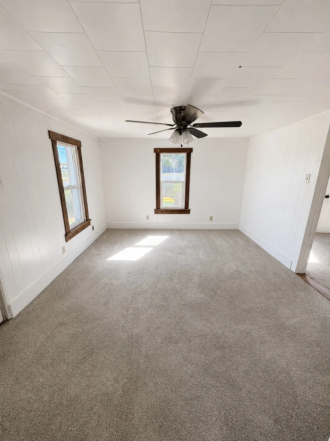 Single Family Residence For Sale in Mc Lennan County , 105 Brookshire, Riesel, Texas 76682, 2 Bedroom, 1 Bathroom, Garage spaces, 848 Sqft, built in 1964, mls#21368515, Real Estate Agent in Riesel, Homes For Sale in Mc Lennan county, Homes For Sale in Riesel, Realtor in Riesel Texas, Real Estate Brokerage Independent Realty Texas, Luminita Cordes Realtor