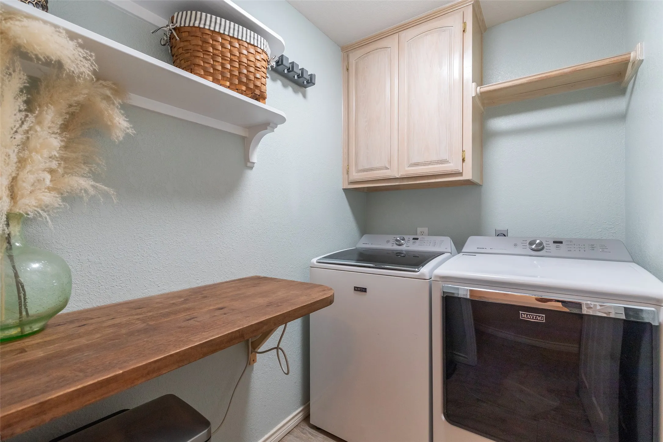 Single Family Residence For Sale in Taylor County , 4317 Dee Ann Court, Abilene, Texas 79606, 4 Bedroom, 3 Bathroom, 2 Garage spaces, 1,987 Sqft, built in 1996, mls#21343444, Real Estate Agent in Abilene, Homes For Sale in Taylor county, Homes For Sale in Abilene, Realtor in Abilene Texas, Real Estate Brokerage Independent Realty Texas, Luminita Cordes Realtor