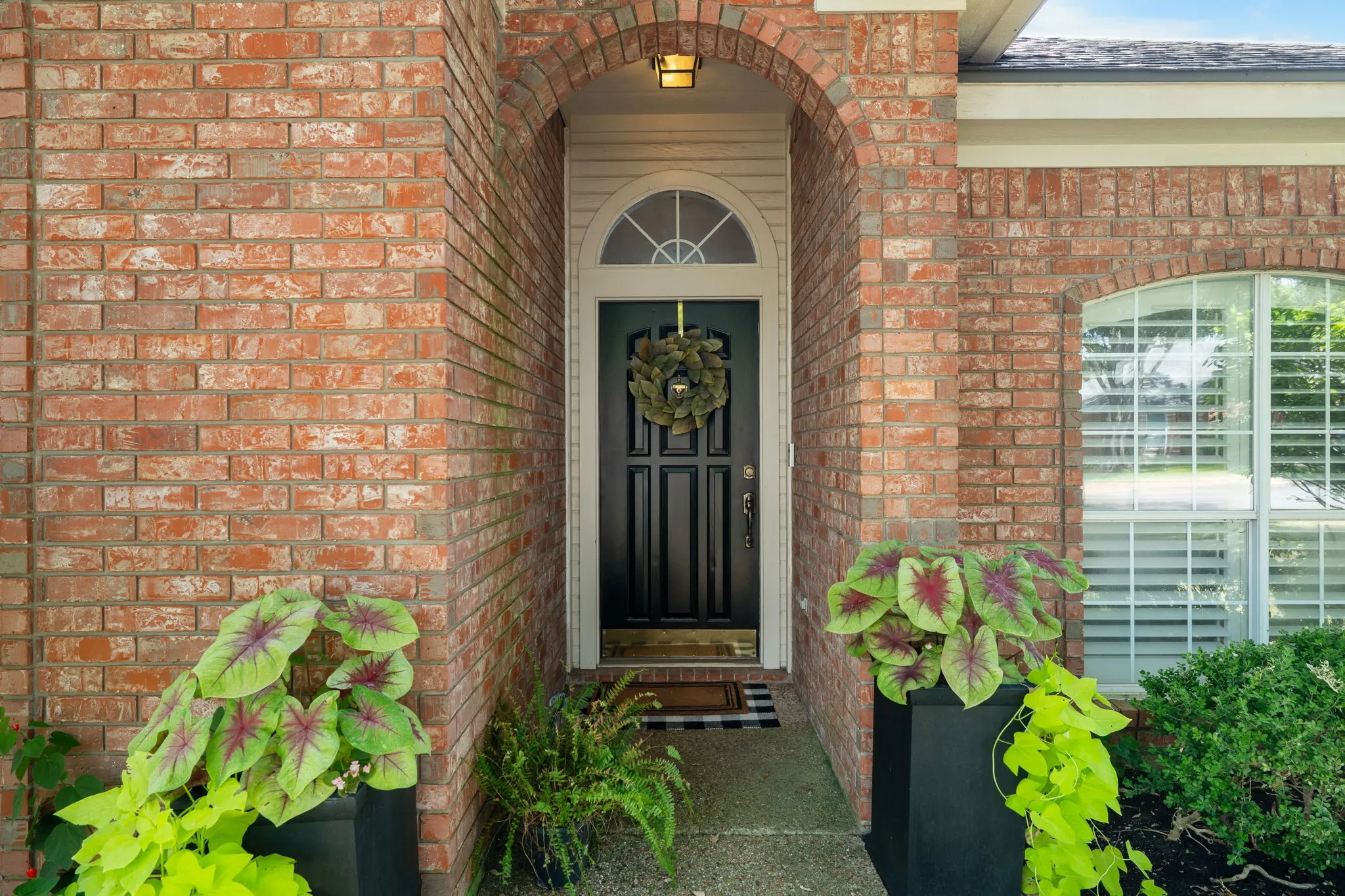 Single Family Residence For Sale in Mc Lennan County , 9604 Yellowstone Road, Waco, Texas 76712, 4 Bedroom, 3 Bathroom, 2 Garage spaces, 2,284 Sqft, built in 1994, mls#21368634, Real Estate Agent in Waco, Homes For Sale in Mc Lennan county, Homes For Sale in Waco, Realtor in Waco Texas, Real Estate Brokerage Independent Realty Texas, Luminita Cordes Realtor