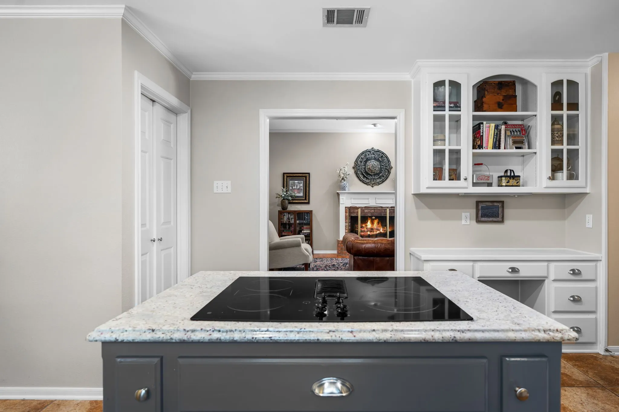 Single Family Residence For Sale in Mc Lennan County , 9604 Yellowstone Road, Waco, Texas 76712, 4 Bedroom, 3 Bathroom, 2 Garage spaces, 2,284 Sqft, built in 1994, mls#21368634, Real Estate Agent in Waco, Homes For Sale in Mc Lennan county, Homes For Sale in Waco, Realtor in Waco Texas, Real Estate Brokerage Independent Realty Texas, Luminita Cordes Realtor