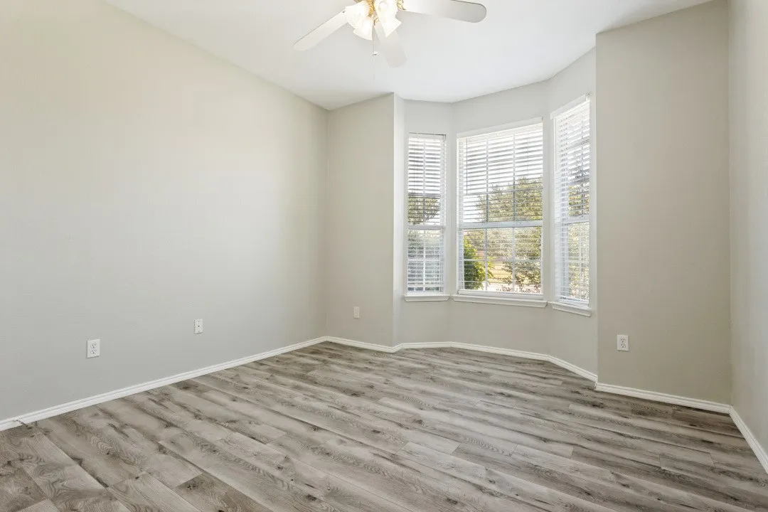 Single Family Residence For Rent in Collin County , 534 Hackberry Drive, Murphy, Texas 75094, 4 Bedroom, 3 Bathroom, 2 Garage spaces, 2,688 Sqft, built in 2001, mls#21364061, Real Estate Agent in Murphy, Homes For Rent in Collin county, Homes For Rent in Murphy, Realtor in Murphy Texas, Real Estate Brokerage Independent Realty Texas, Luminita Cordes Realtor