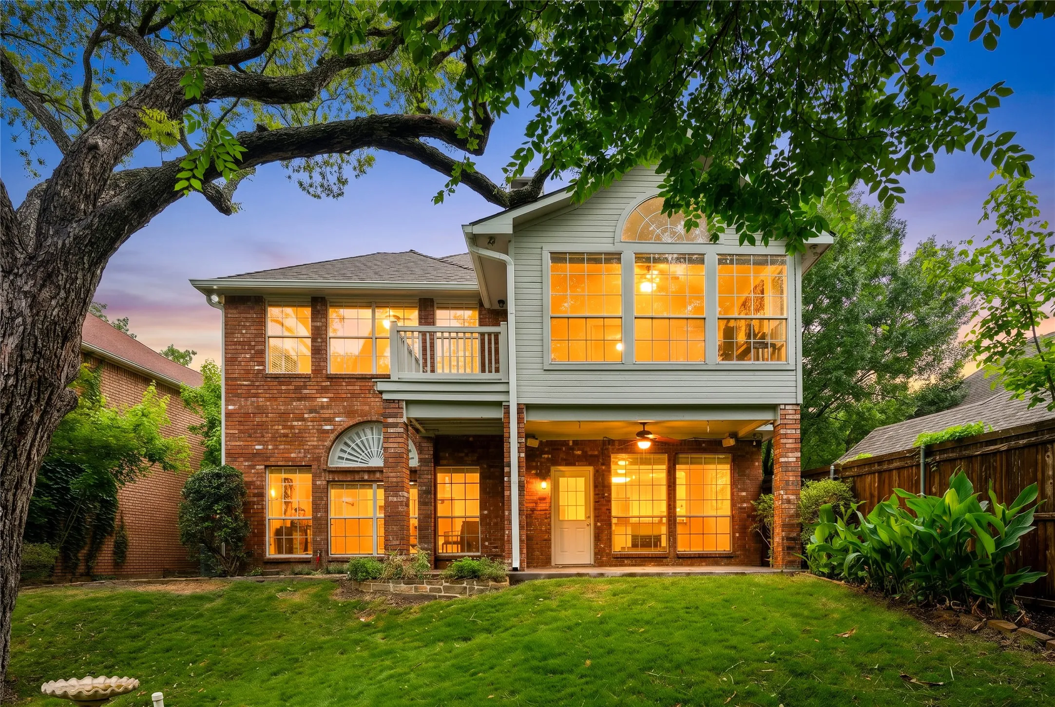 Single Family Residence For Sale in Dallas County , 981 Parker Drive, Coppell, Texas 75019, 3 Bedroom, 3 Bathroom, 2 Garage spaces, 2,624 Sqft, built in 1993, mls#21368622, Real Estate Agent in Coppell, Homes For Sale in Dallas county, Homes For Sale in Coppell, Realtor in Coppell Texas, Real Estate Brokerage Independent Realty Texas, Luminita Cordes Realtor