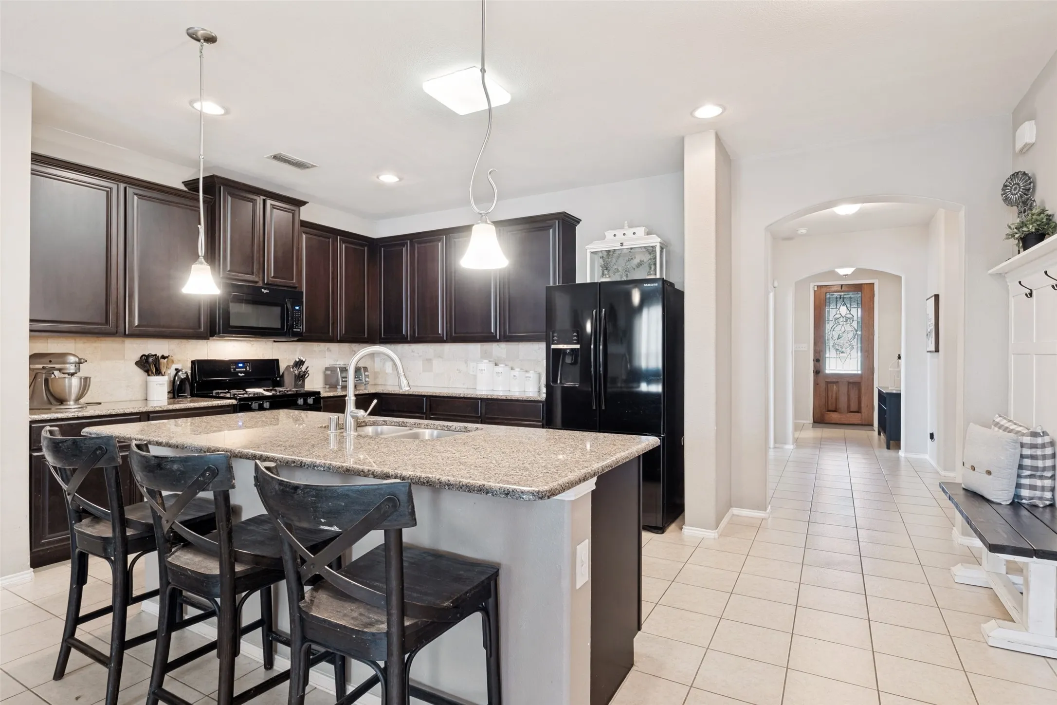 Single Family Residence For Sale in Collin County , 1500 Canyon Creek Road, Wylie, Texas 75098, 4 Bedroom, 3 Bathroom, 2 Garage spaces, 2,586 Sqft, built in 2013, mls#21368629, Real Estate Agent in Wylie, Homes For Sale in Collin county, Homes For Sale in Wylie, Realtor in Wylie Texas, Real Estate Brokerage Independent Realty Texas, Luminita Cordes Realtor