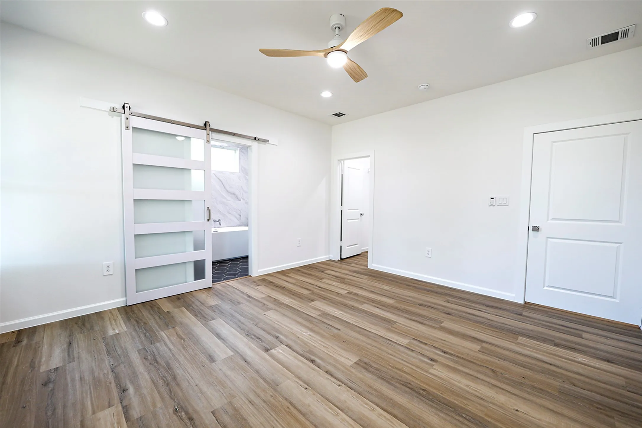 Single Family Residence For Sale in Montague County , 202 Strong Street, Bowie, Texas 76230, 3 Bedroom, 3 Bathroom, Garage spaces, 1,800 Sqft, built in 2026, mls#21368028, Real Estate Agent in Bowie, Homes For Sale in Montague county, Homes For Sale in Bowie, Realtor in Bowie Texas, Real Estate Brokerage Independent Realty Texas, Luminita Cordes Realtor