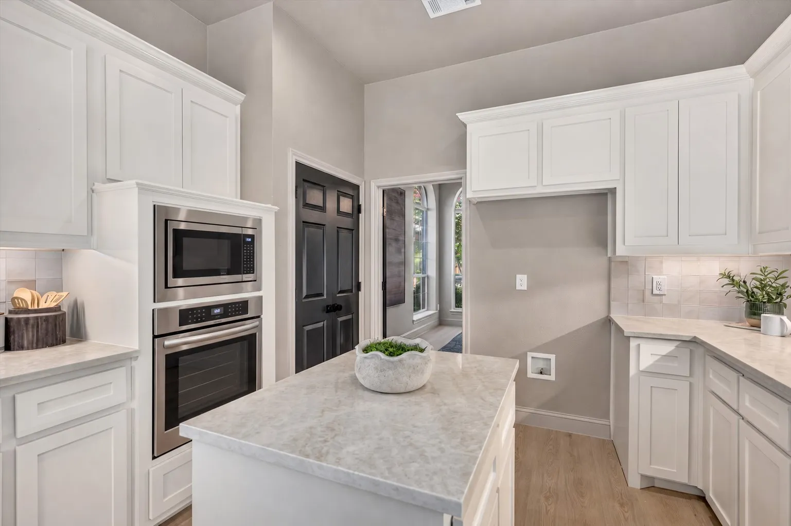 Single Family Residence For Sale in Collin County , 1608 Crown Point Road, Mc Kinney, Texas 75072, 5 Bedroom, 4 Bathroom, 2 Garage spaces, 3,306 Sqft, built in 1997, mls#21368654, Real Estate Agent in Mc Kinney, Homes For Sale in Collin county, Homes For Sale in Mc Kinney, Realtor in Mc Kinney Texas, Real Estate Brokerage Independent Realty Texas, Luminita Cordes Realtor
