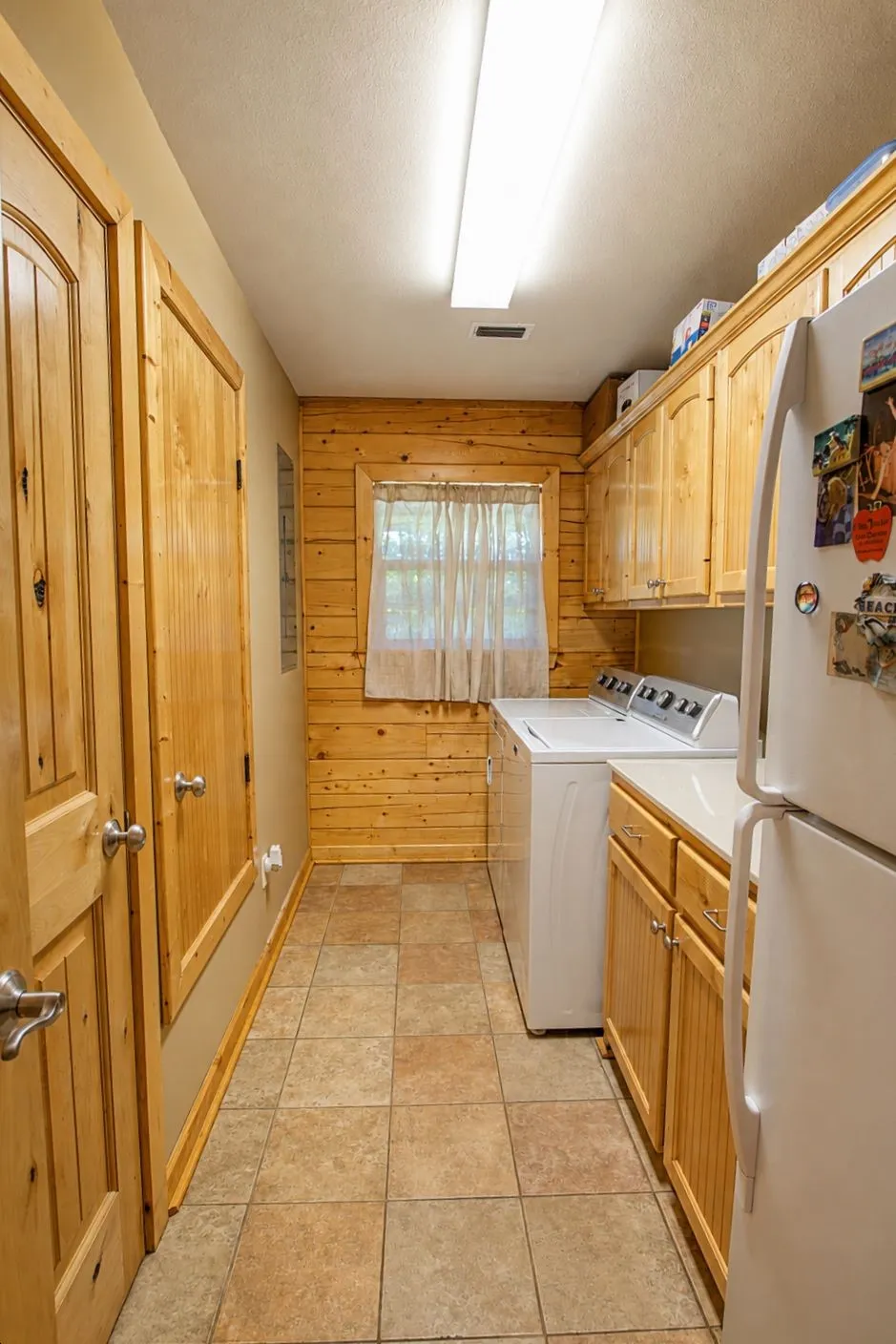 Farm For Sale in Upshur County , 216 PR 3463, Gladewater, Texas 75647, 3 Bedroom, 2 Bathroom, Garage spaces, 2,195 Sqft, built in 2009, mls#21368051, Real Estate Agent in Gladewater, Homes For Sale in Upshur county, Homes For Sale in Gladewater, Realtor in Gladewater Texas, Real Estate Brokerage Independent Realty Texas, Luminita Cordes Realtor