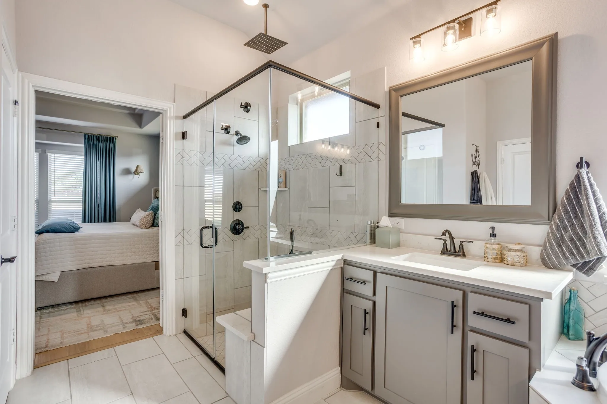 Single Family Residence For Sale in Johnson County , 340 Trail Dust Drive, Godley, Texas 76044, 4 Bedroom, 3 Bathroom, 3 Garage spaces, 2,782 Sqft, built in 2023, mls#21367933, Real Estate Agent in Godley, Homes For Sale in Johnson county, Homes For Sale in Godley, Realtor in Godley Texas, Real Estate Brokerage Independent Realty Texas, Luminita Cordes Realtor