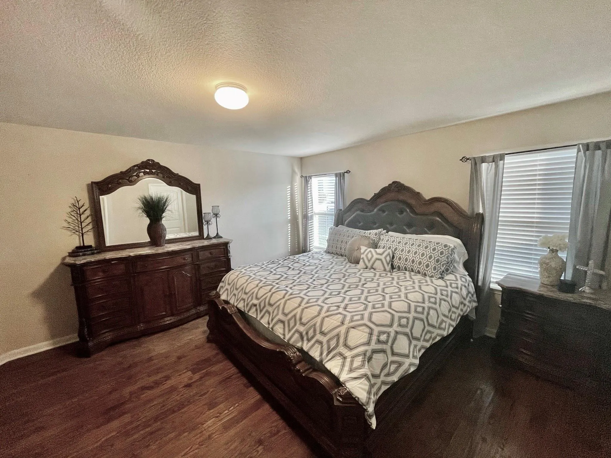 Single Family Residence For Rent in Kaufman County , 2305 Willard Way, Forney, Texas 75126, 4 Bedroom, 3 Bathroom, 2 Garage spaces, 2,108 Sqft, built in 2016, mls#21368627, Real Estate Agent in Forney, Homes For Rent in Kaufman county, Homes For Rent in Forney, Realtor in Forney Texas, Real Estate Brokerage Independent Realty Texas, Luminita Cordes Realtor