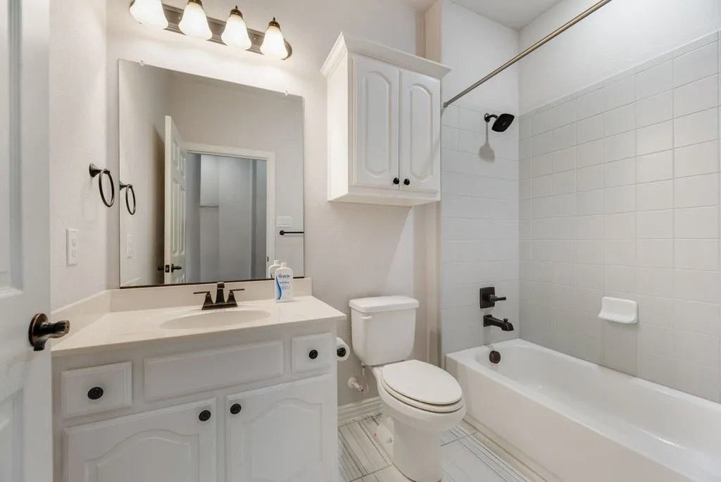 Single Family Residence For Rent in Kaufman County , 1232 Cirrus Court, Forney, Texas 75126, 4 Bedroom, 3 Bathroom, 3 Garage spaces, 2,468 Sqft, built in 2018, mls#21368335, Real Estate Agent in Forney, Homes For Rent in Kaufman county, Homes For Rent in Forney, Realtor in Forney Texas, Real Estate Brokerage Independent Realty Texas, Luminita Cordes Realtor