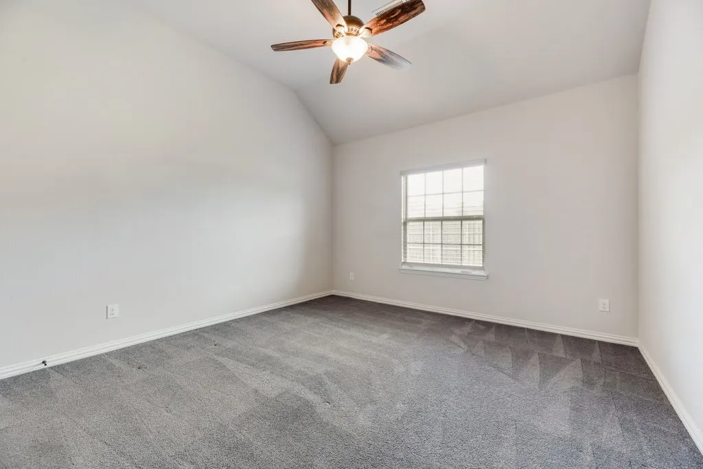 Single Family Residence For Rent in Kaufman County , 1232 Cirrus Court, Forney, Texas 75126, 4 Bedroom, 3 Bathroom, 3 Garage spaces, 2,468 Sqft, built in 2018, mls#21368335, Real Estate Agent in Forney, Homes For Rent in Kaufman county, Homes For Rent in Forney, Realtor in Forney Texas, Real Estate Brokerage Independent Realty Texas, Luminita Cordes Realtor