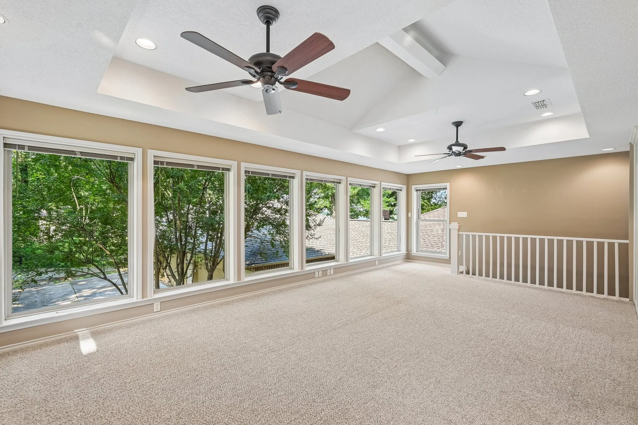 Single Family Residence For Sale in Wood County , 352 County Road 1299, Yantis, Texas 75497, 3 Bedroom, 3 Bathroom, 6 Garage spaces, 3,385 Sqft, built in 1985, mls#21368066, Real Estate Agent in Yantis, Homes For Sale in Wood county, Homes For Sale in Yantis, Realtor in Yantis Texas, Real Estate Brokerage Independent Realty Texas, Luminita Cordes Realtor
