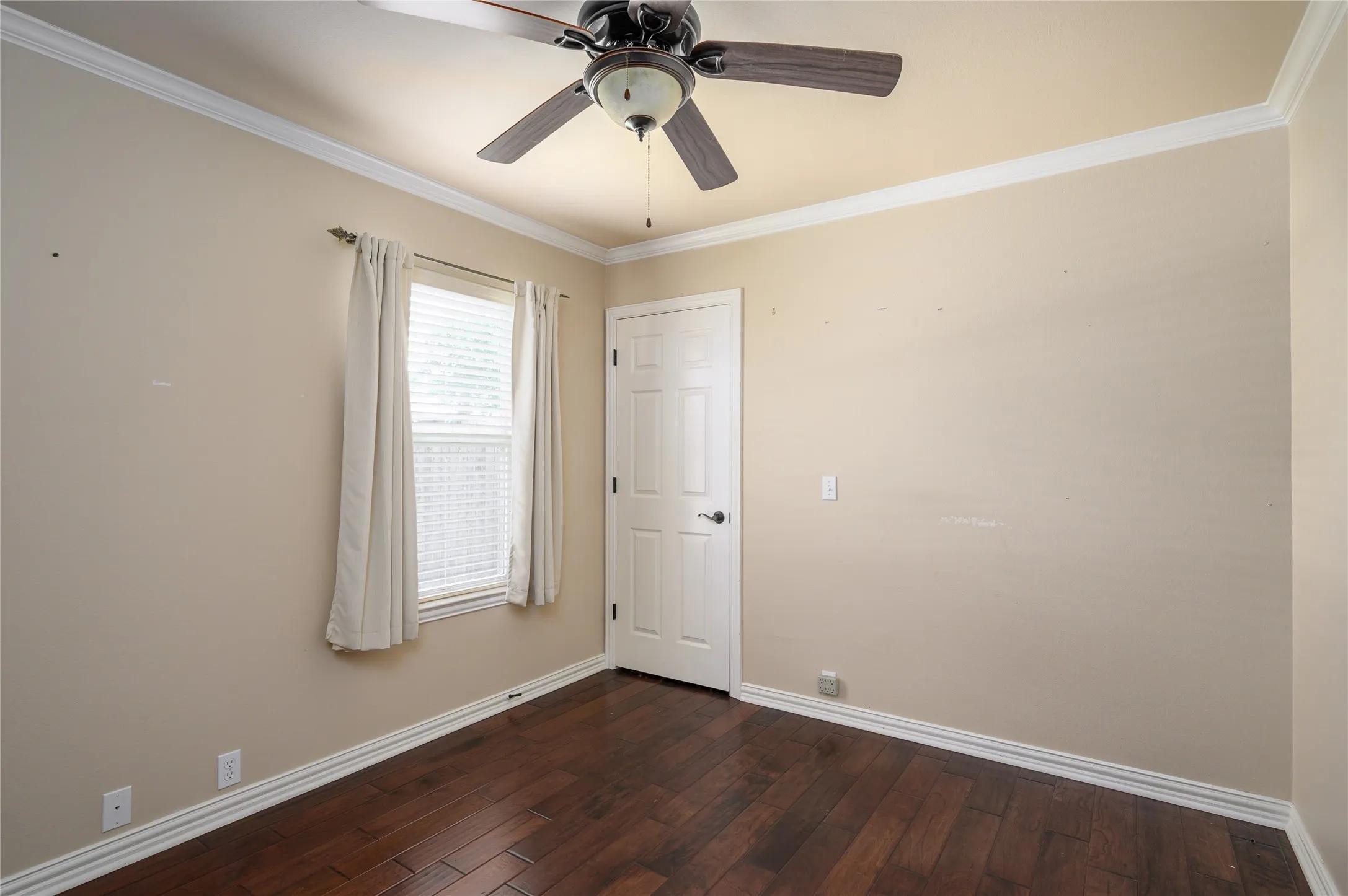 Single Family Residence For Sale in Grayson County , 1443 Teal, Sherman, Texas 75092, 3 Bedroom, 2 Bathroom, 2 Garage spaces, 1,886 Sqft, built in 2007, mls#21368693, Real Estate Agent in Sherman, Homes For Sale in Grayson county, Homes For Sale in Sherman, Realtor in Sherman Texas, Real Estate Brokerage Independent Realty Texas, Luminita Cordes Realtor