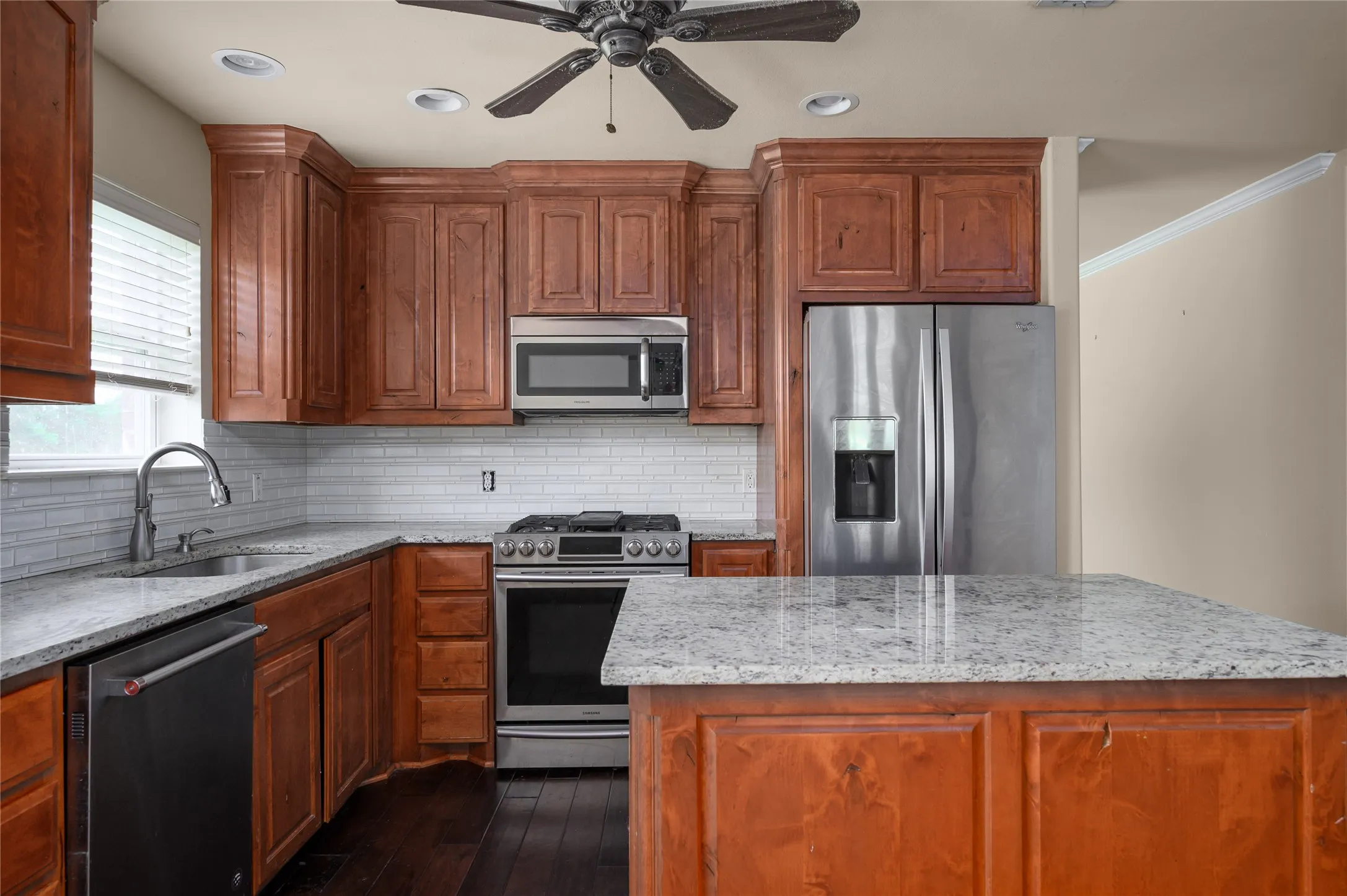 Single Family Residence For Sale in Grayson County , 1443 Teal, Sherman, Texas 75092, 3 Bedroom, 2 Bathroom, 2 Garage spaces, 1,886 Sqft, built in 2007, mls#21368693, Real Estate Agent in Sherman, Homes For Sale in Grayson county, Homes For Sale in Sherman, Realtor in Sherman Texas, Real Estate Brokerage Independent Realty Texas, Luminita Cordes Realtor