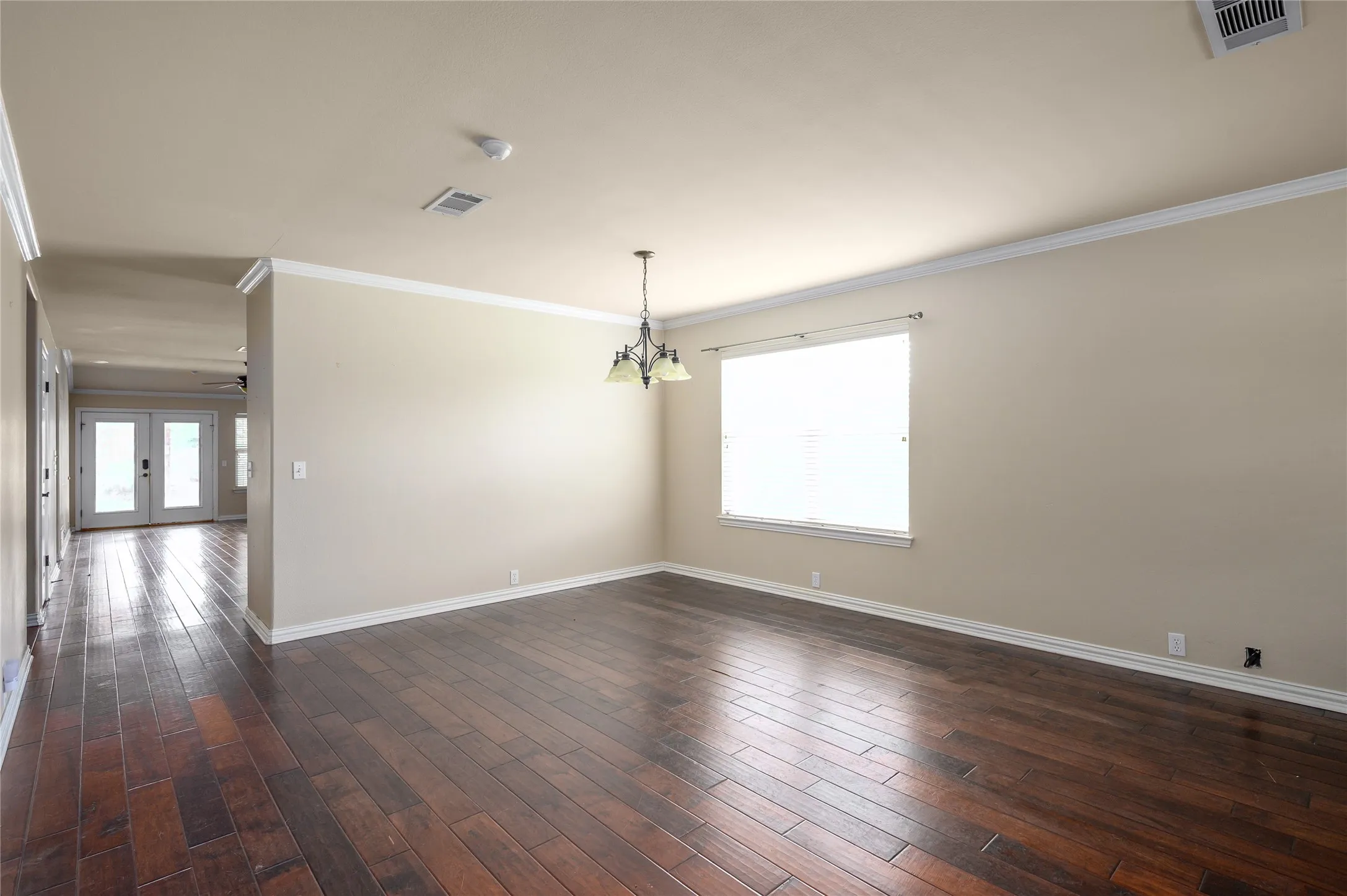 Single Family Residence For Sale in Grayson County , 1443 Teal, Sherman, Texas 75092, 3 Bedroom, 2 Bathroom, 2 Garage spaces, 1,886 Sqft, built in 2007, mls#21368693, Real Estate Agent in Sherman, Homes For Sale in Grayson county, Homes For Sale in Sherman, Realtor in Sherman Texas, Real Estate Brokerage Independent Realty Texas, Luminita Cordes Realtor