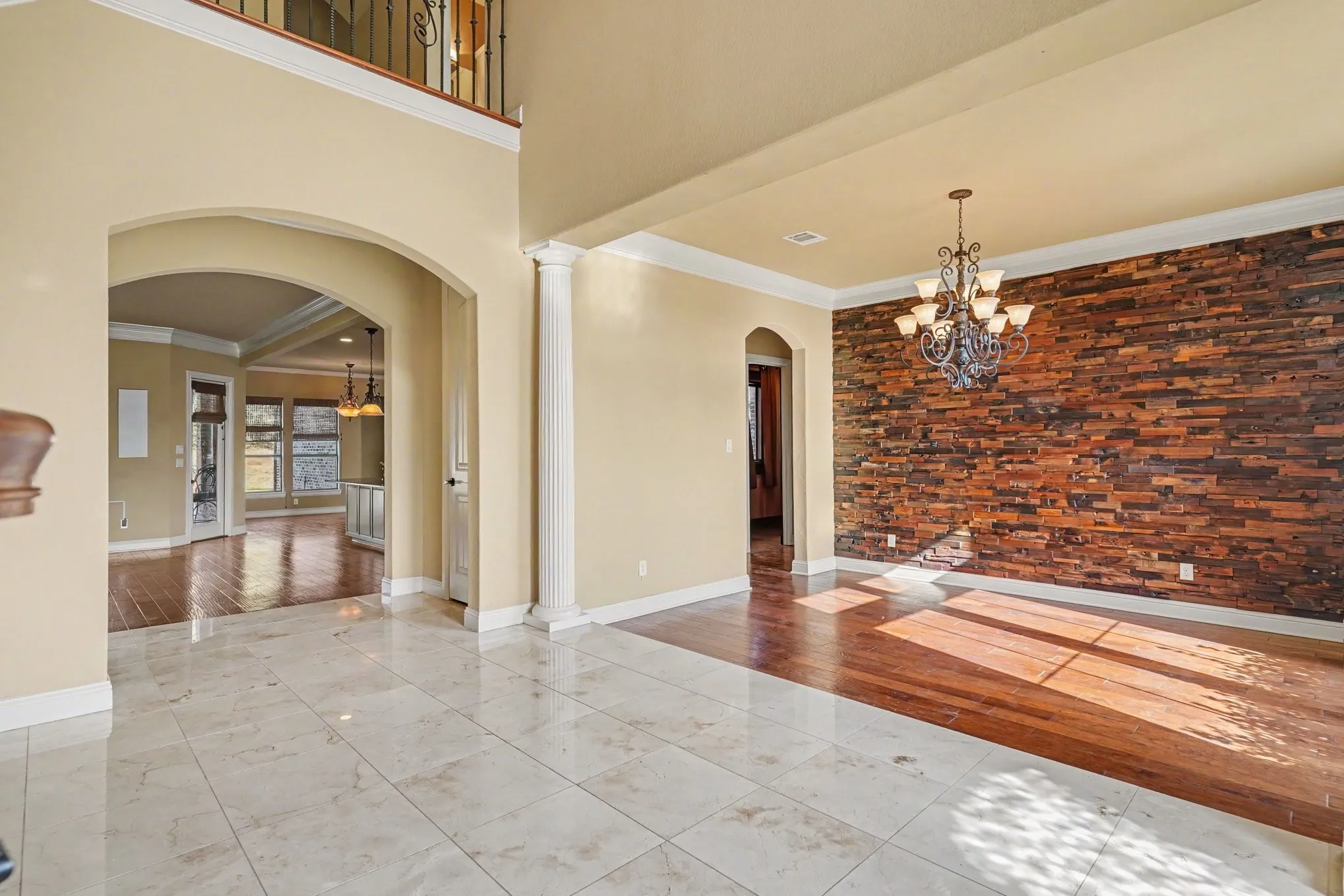 Single Family Residence For Sale in Tarrant County , 6909 Heritage Oaks Drive, Mansfield, Texas 76063, 4 Bedroom, 4 Bathroom, 3 Garage spaces, 5,064 Sqft, built in 2012, mls#21368185, Real Estate Agent in Mansfield, Homes For Sale in Tarrant county, Homes For Sale in Mansfield, Realtor in Mansfield Texas, Real Estate Brokerage Independent Realty Texas, Luminita Cordes Realtor