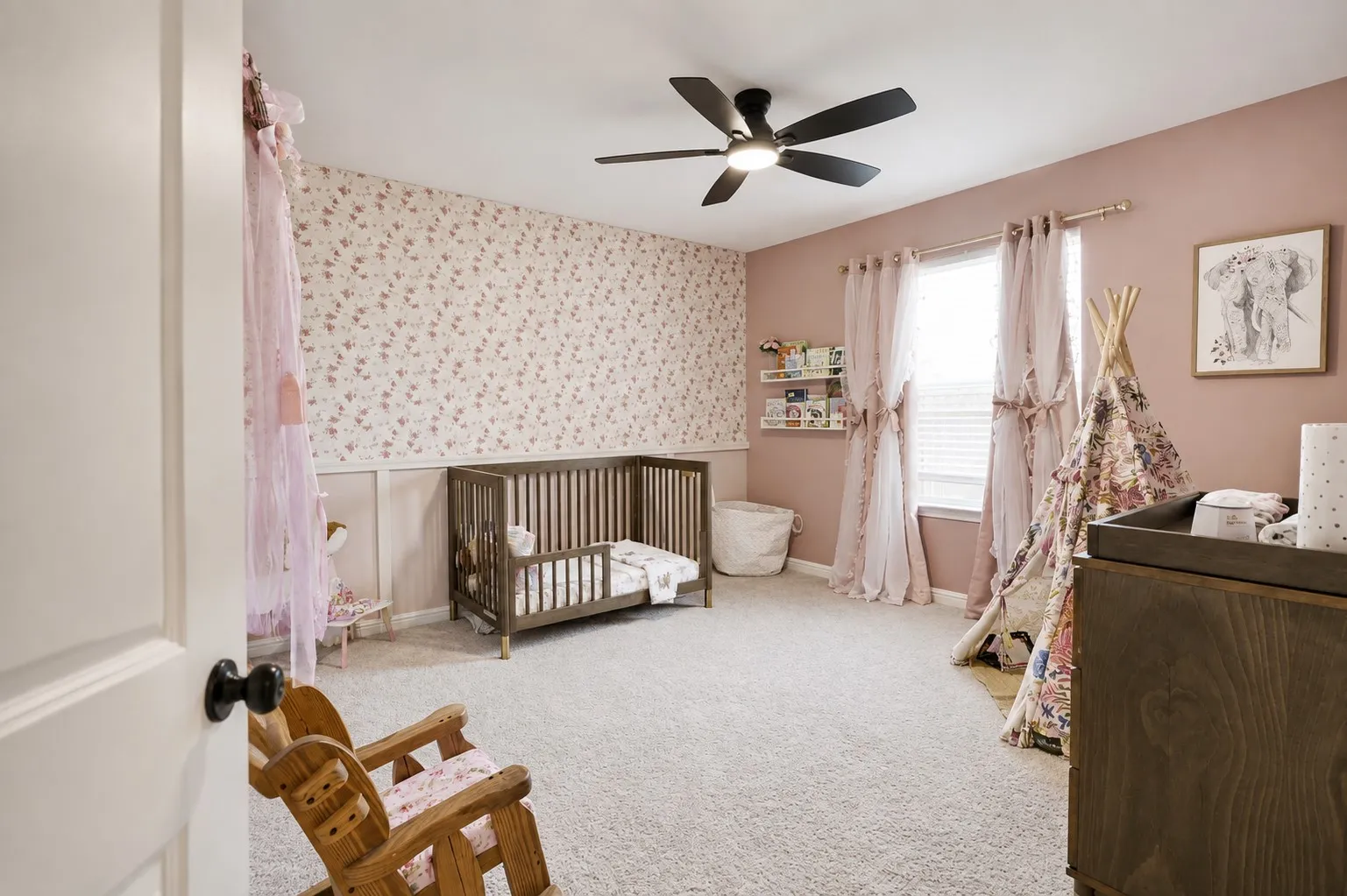 Single Family Residence For Sale in Hunt County , 1420 Marshall Street, Greenville, Texas 75401, 4 Bedroom, 2 Bathroom, 2 Garage spaces, 2,074 Sqft, built in 2024, mls#21368703, Real Estate Agent in Greenville, Homes For Sale in Hunt county, Homes For Sale in Greenville, Realtor in Greenville Texas, Real Estate Brokerage Independent Realty Texas, Luminita Cordes Realtor