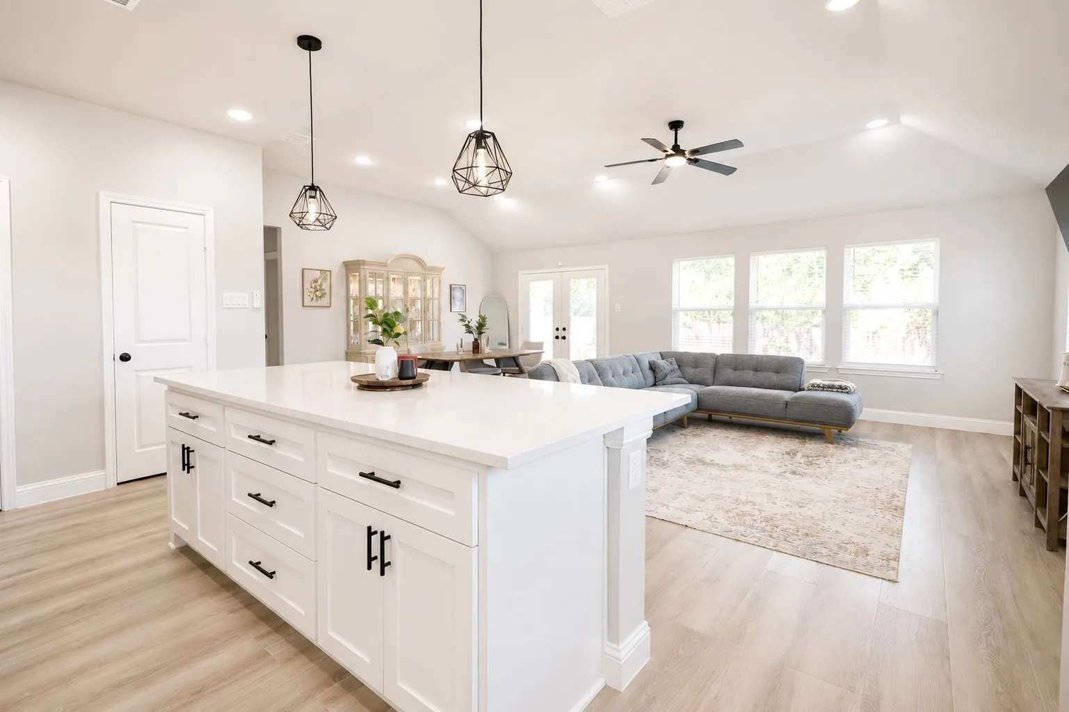 Single Family Residence For Sale in Hunt County , 1420 Marshall Street, Greenville, Texas 75401, 4 Bedroom, 2 Bathroom, 2 Garage spaces, 2,074 Sqft, built in 2024, mls#21368703, Real Estate Agent in Greenville, Homes For Sale in Hunt county, Homes For Sale in Greenville, Realtor in Greenville Texas, Real Estate Brokerage Independent Realty Texas, Luminita Cordes Realtor
