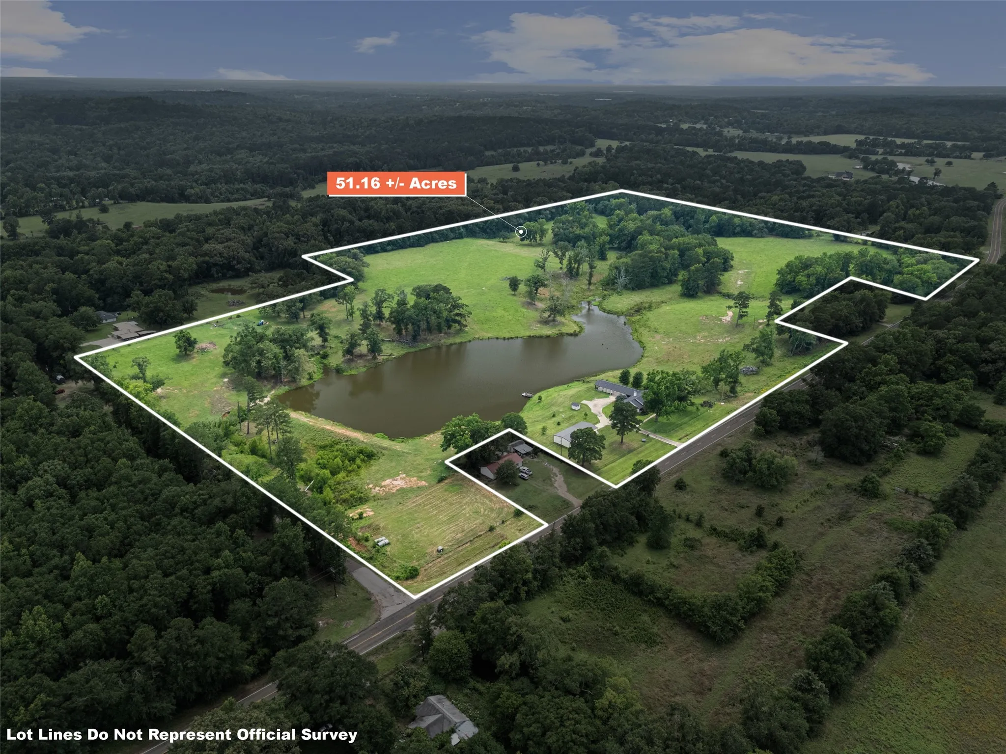 Single Family Residence For Sale in Upshur County , 9799 Fm 49, Big Sandy, Texas 75755, 3 Bedroom, 2 Bathroom, 2 Garage spaces, 2,626 Sqft, built in 1970, mls#21368072, Real Estate Agent in Big Sandy, Homes For Sale in Upshur county, Homes For Sale in Big Sandy, Realtor in Big Sandy Texas, Real Estate Brokerage Independent Realty Texas, Luminita Cordes Realtor
