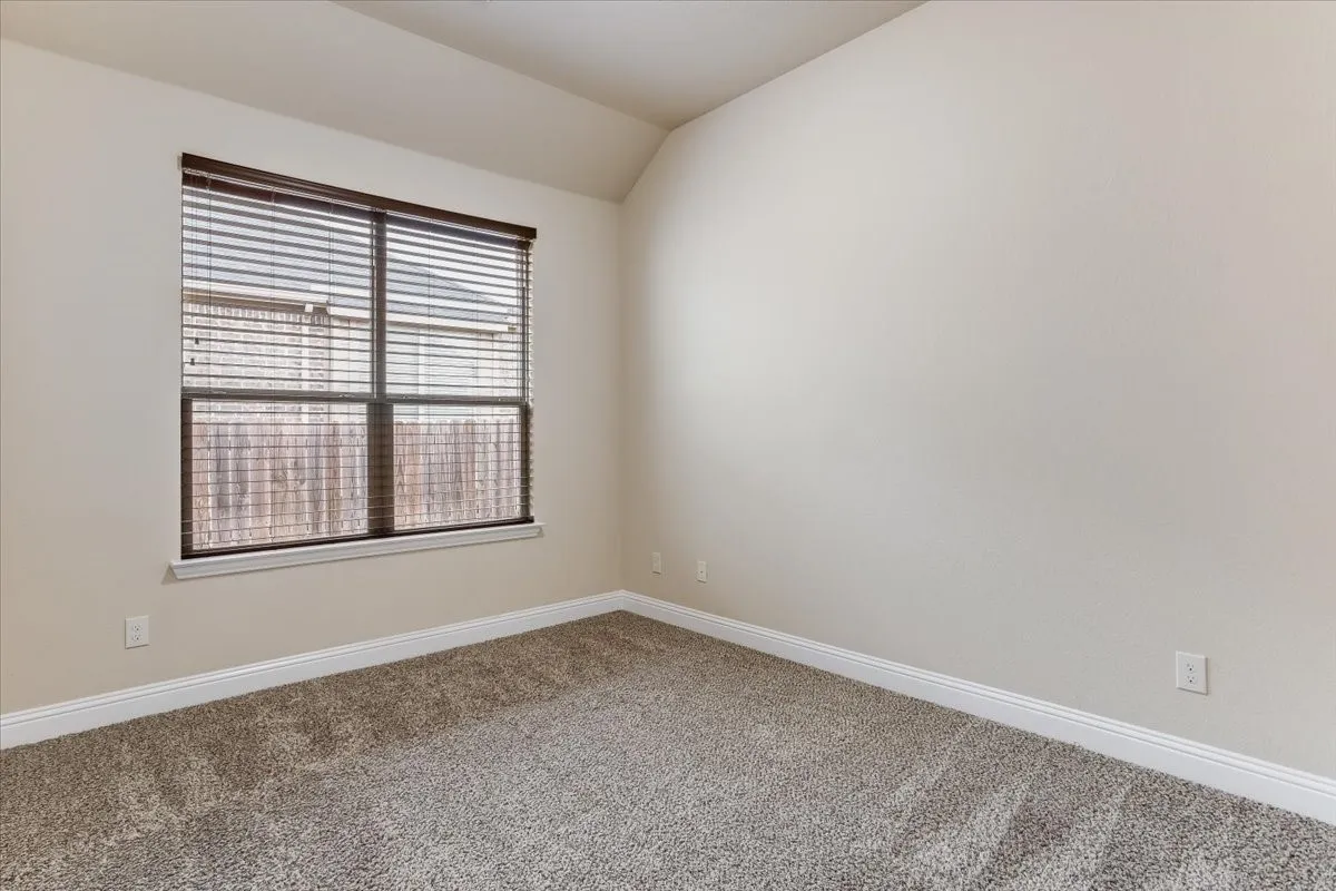 Single Family Residence For Sale in Denton County , 4125 Bonita Avenue, Denton, Texas 76210, 4 Bedroom, 2 Bathroom, 2 Garage spaces, 2,178 Sqft, built in 2016, mls#21360287, Real Estate Agent in Denton, Homes For Sale in Denton county, Homes For Sale in Denton, Realtor in Denton Texas, Real Estate Brokerage Independent Realty Texas, Luminita Cordes Realtor