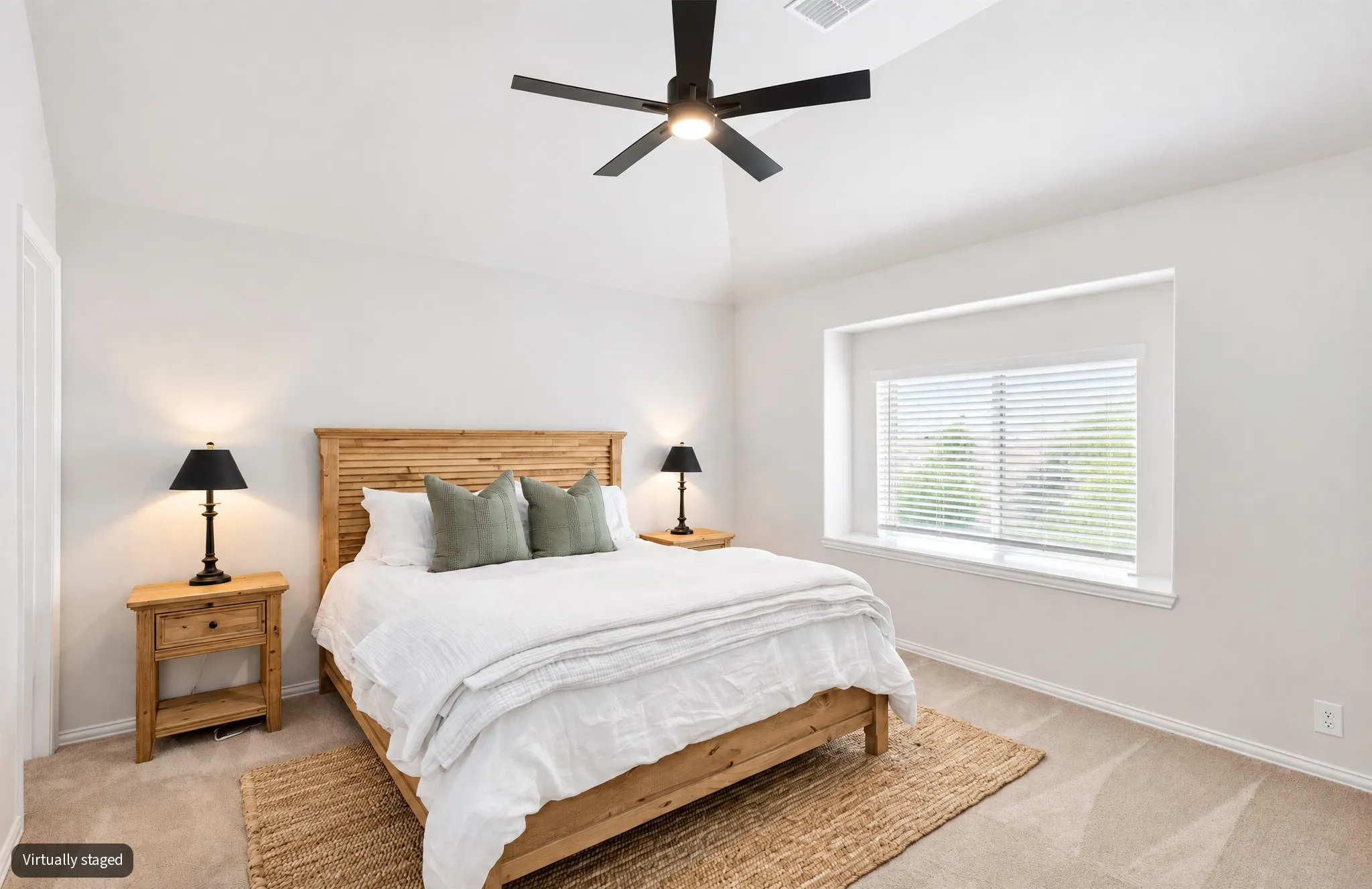 Single Family Residence For Sale in Denton County , 1003 Moss Grove Trail, Justin, Texas 76247, 4 Bedroom, 4 Bathroom, 3 Garage spaces, 3,741 Sqft, built in 2023, mls#21368647, Real Estate Agent in Justin, Homes For Sale in Denton county, Homes For Sale in Justin, Realtor in Justin Texas, Real Estate Brokerage Independent Realty Texas, Luminita Cordes Realtor